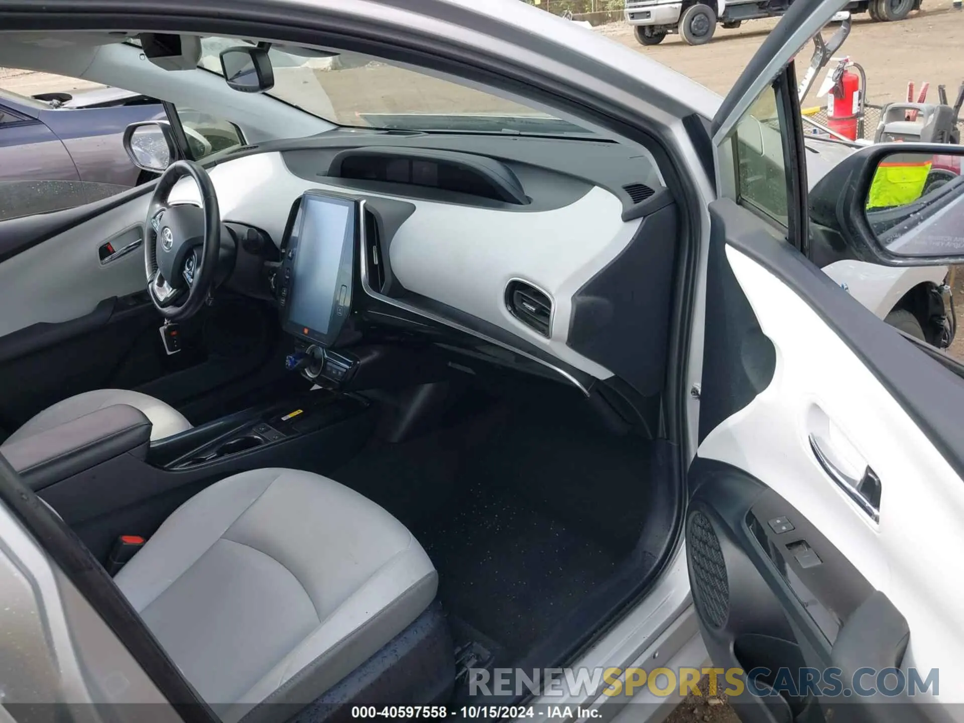 5 fotografías del automóvil dañado JTDKAMFP2M3169037 TOYOTA PRIUS PRIME 2021