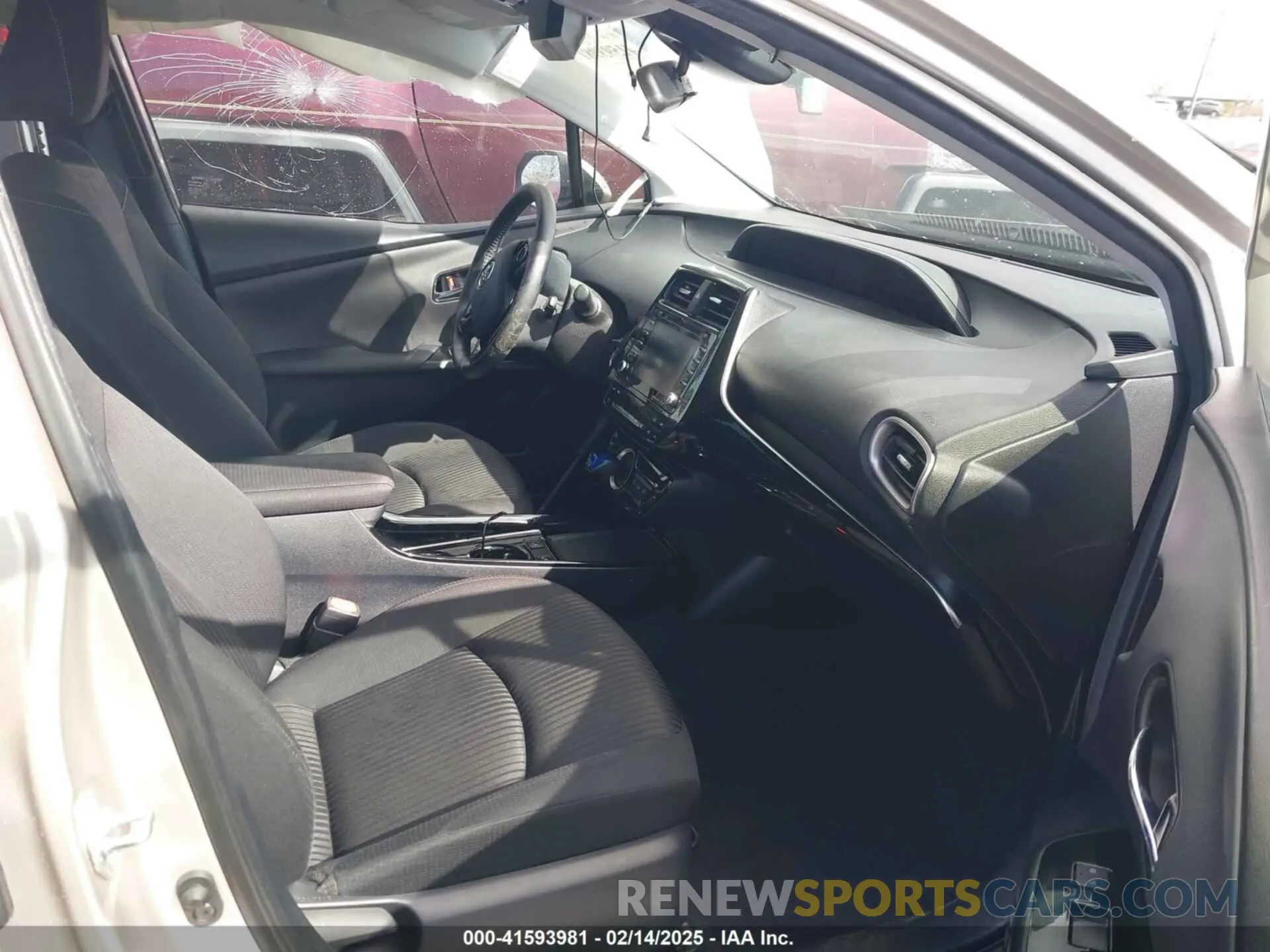5 fotografías del automóvil dañado JTDKAMFP2M3182760 TOYOTA PRIUS PRIME 2021