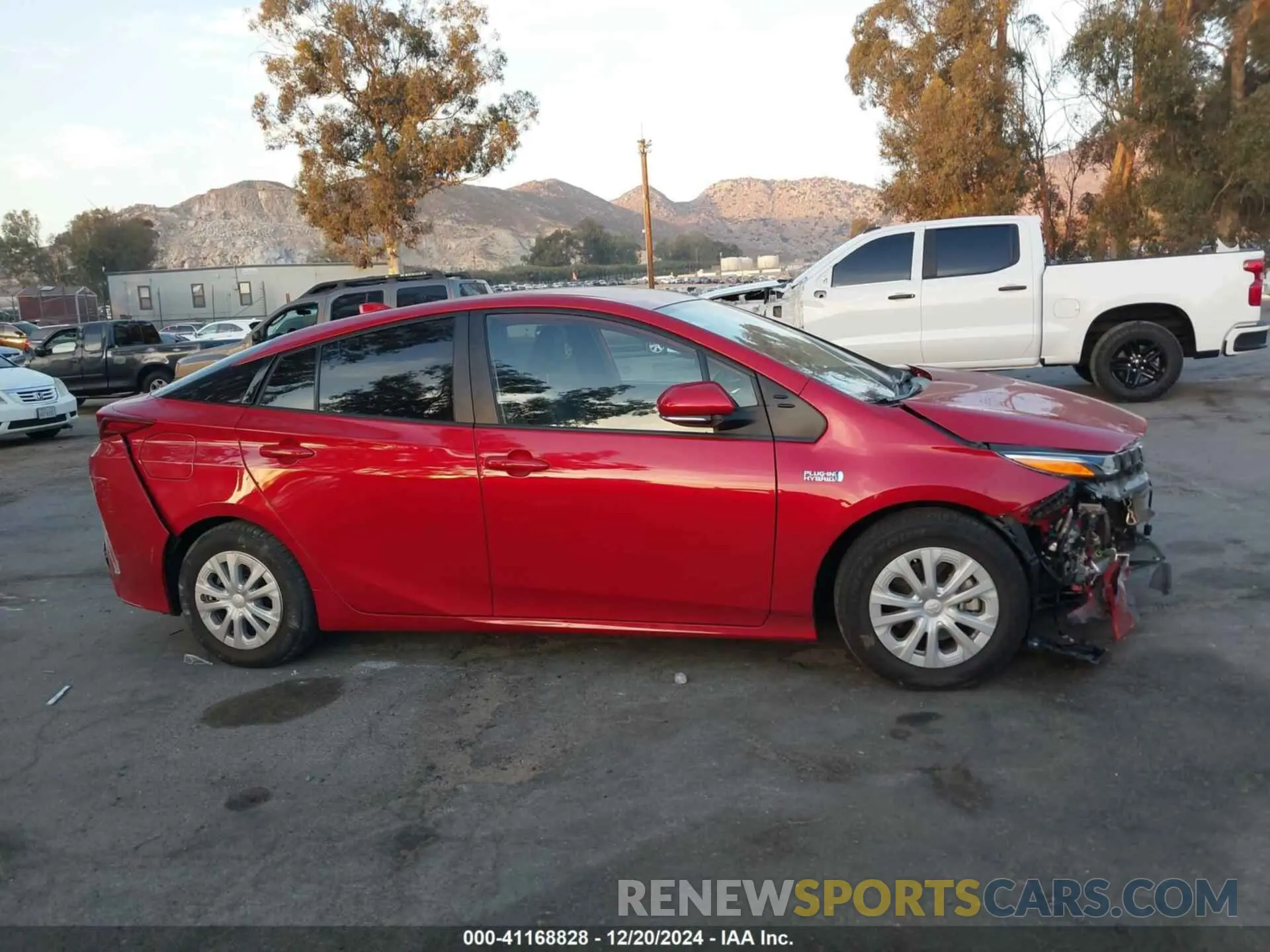 13 fotografías del automóvil dañado JTDKAMFP3M3173372 TOYOTA PRIUS PRIME 2021