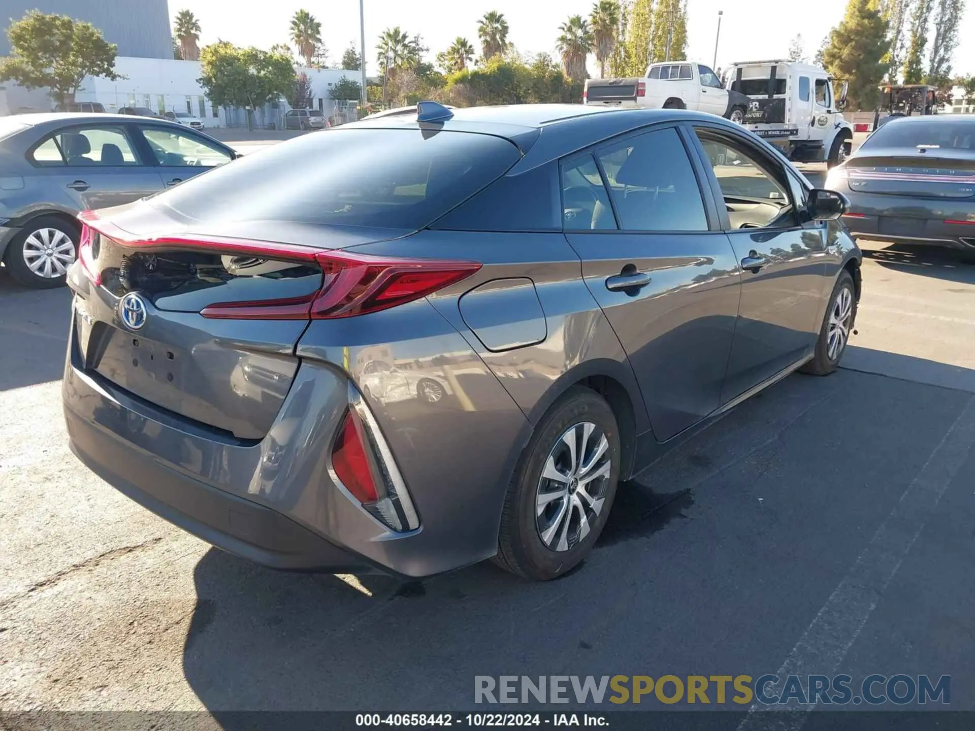 4 fotografías del automóvil dañado JTDKAMFP3M3174358 TOYOTA PRIUS PRIME 2021