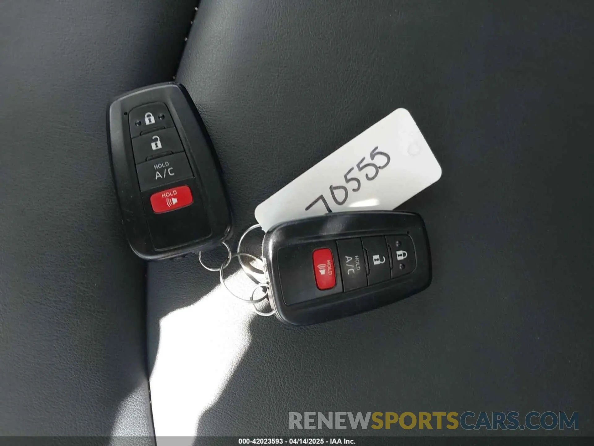 11 fotografías del automóvil dañado JTDKAMFP3M3193640 TOYOTA PRIUS PRIME 2021
