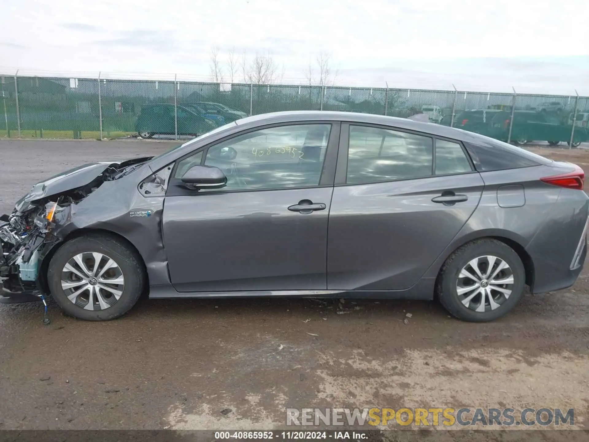 14 fotografías del automóvil dañado JTDKAMFP4M3171355 TOYOTA PRIUS PRIME 2021