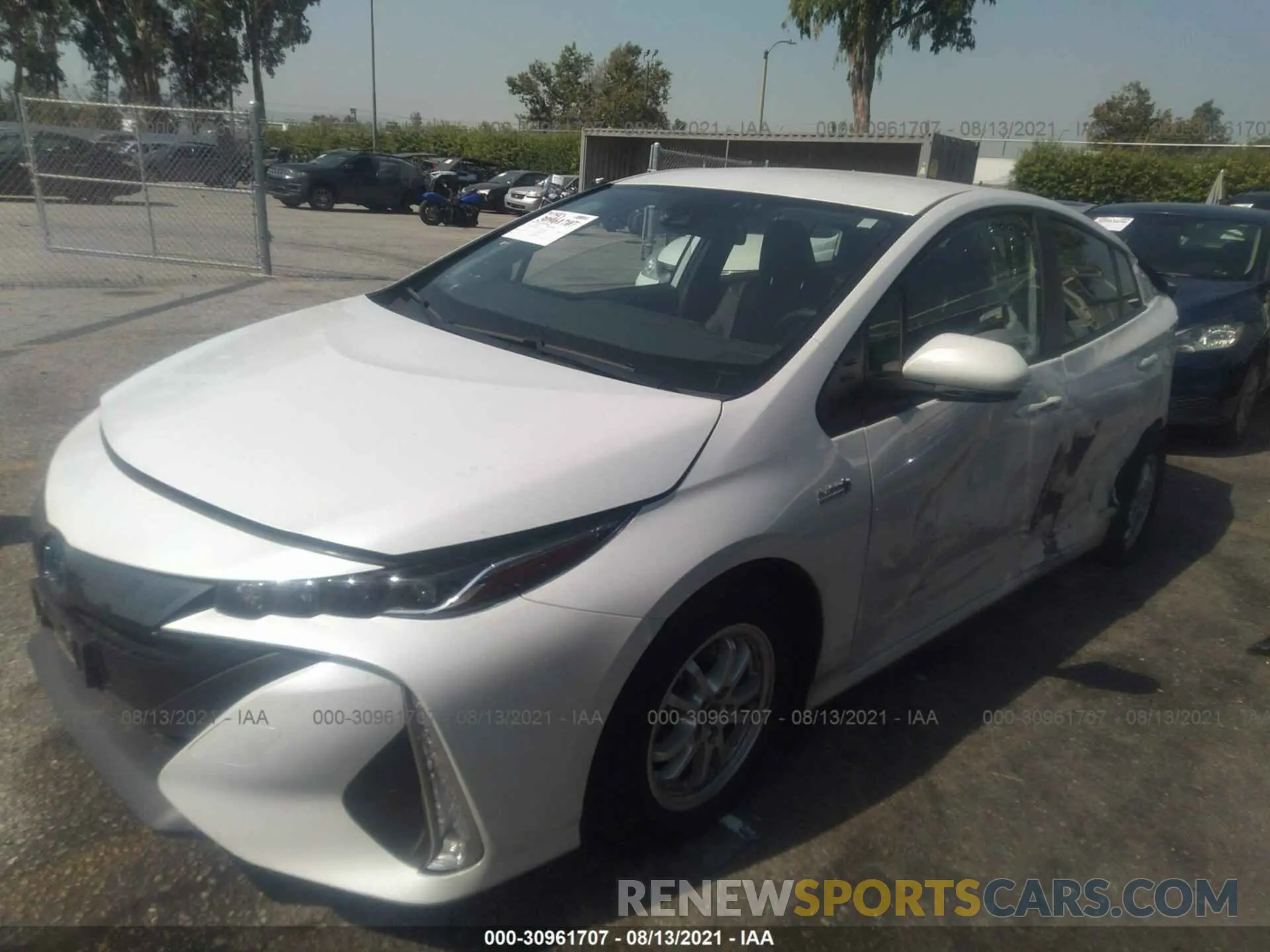 2 fotografías del automóvil dañado JTDKAMFP4M3190097 TOYOTA PRIUS PRIME 2021
