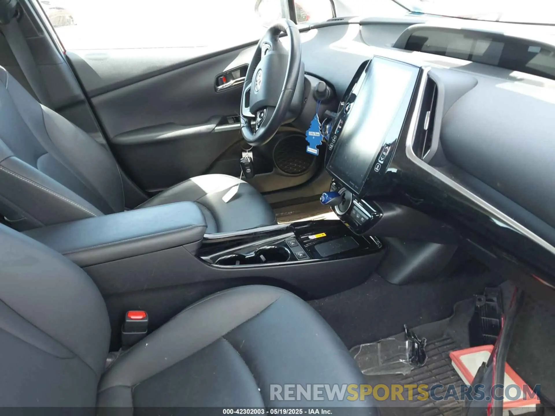 5 fotografías del automóvil dañado JTDKAMFP6M3192515 TOYOTA PRIUS PRIME 2021
