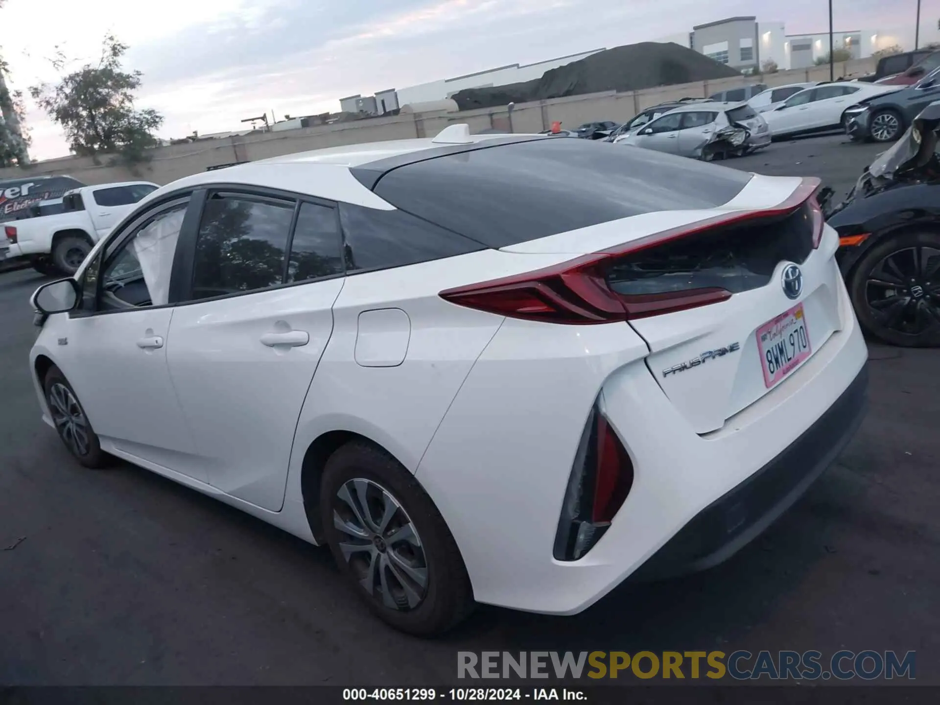 14 fotografías del automóvil dañado JTDKAMFP6M3192725 TOYOTA PRIUS PRIME 2021