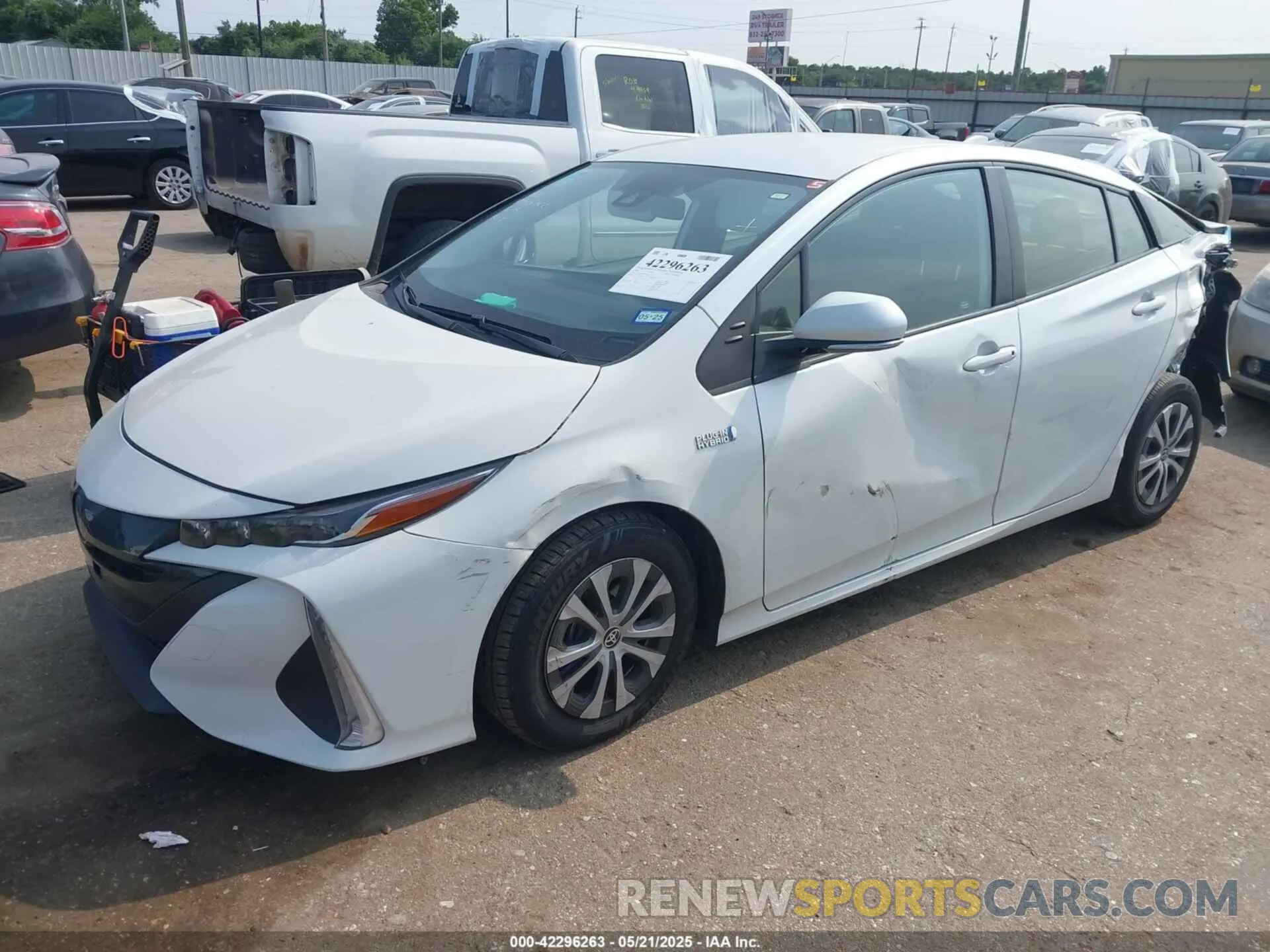 2 fotografías del automóvil dañado JTDKAMFP7M3194774 TOYOTA PRIUS PRIME 2021