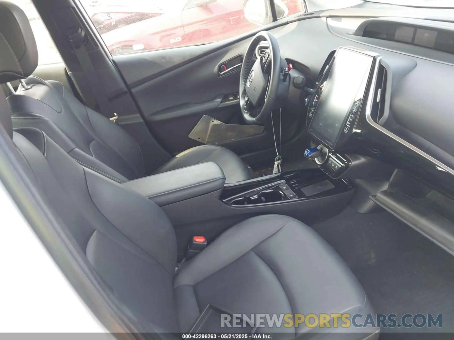 5 fotografías del automóvil dañado JTDKAMFP7M3194774 TOYOTA PRIUS PRIME 2021