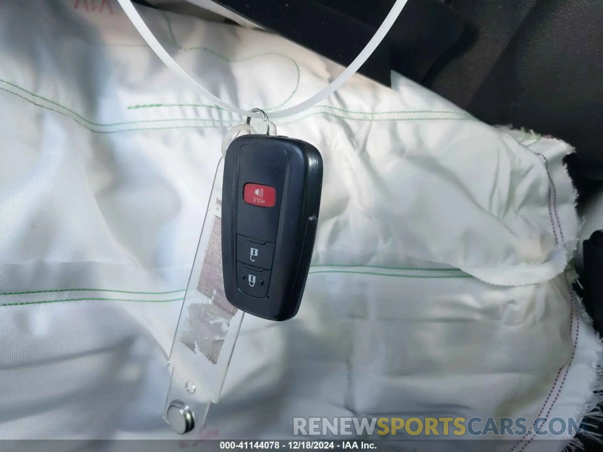 11 fotografías del automóvil dañado JTDKAMFP8M3187235 TOYOTA PRIUS PRIME 2021