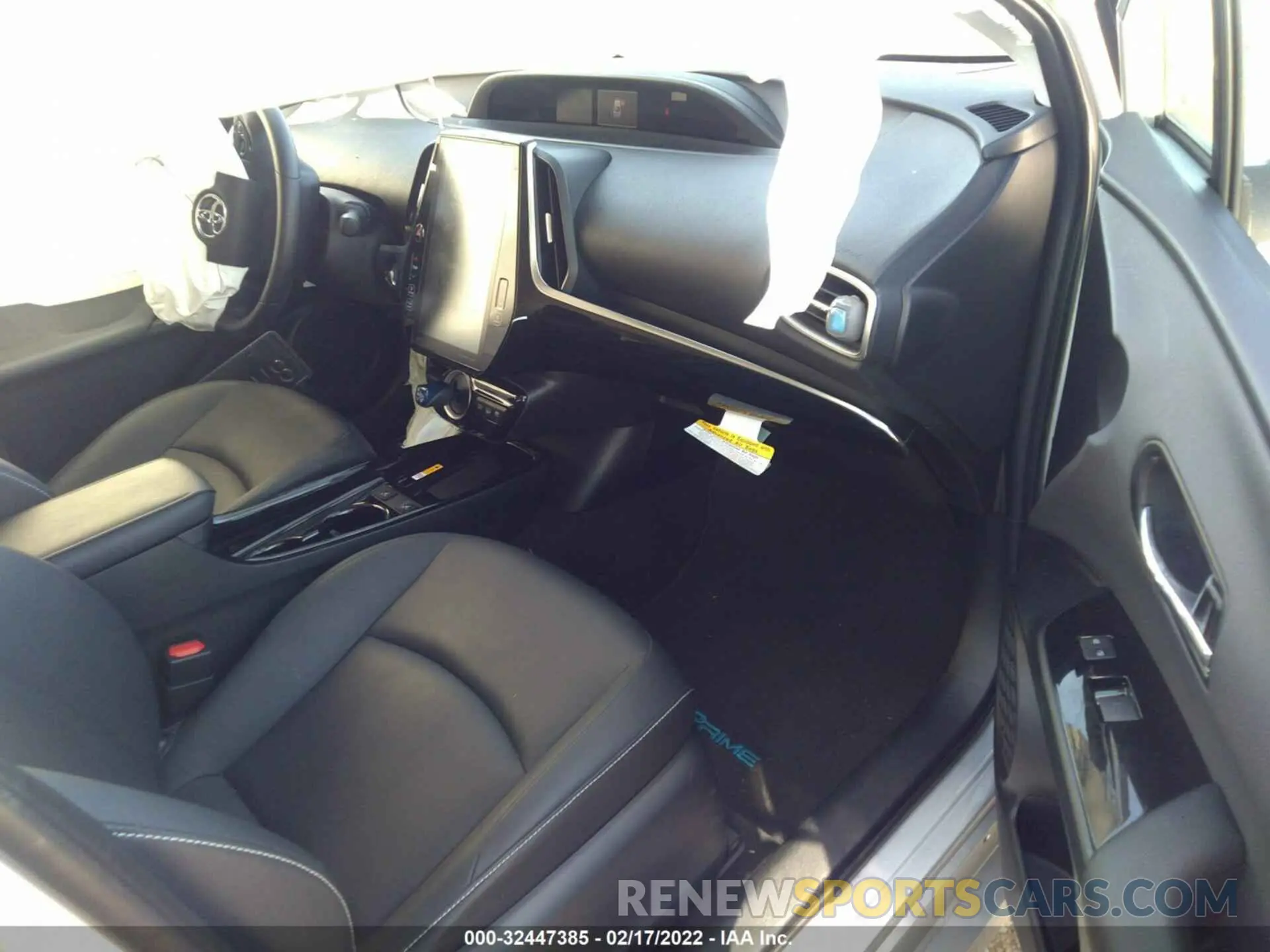 5 fotografías del automóvil dañado JTDKAMFP9M3190676 TOYOTA PRIUS PRIME 2021