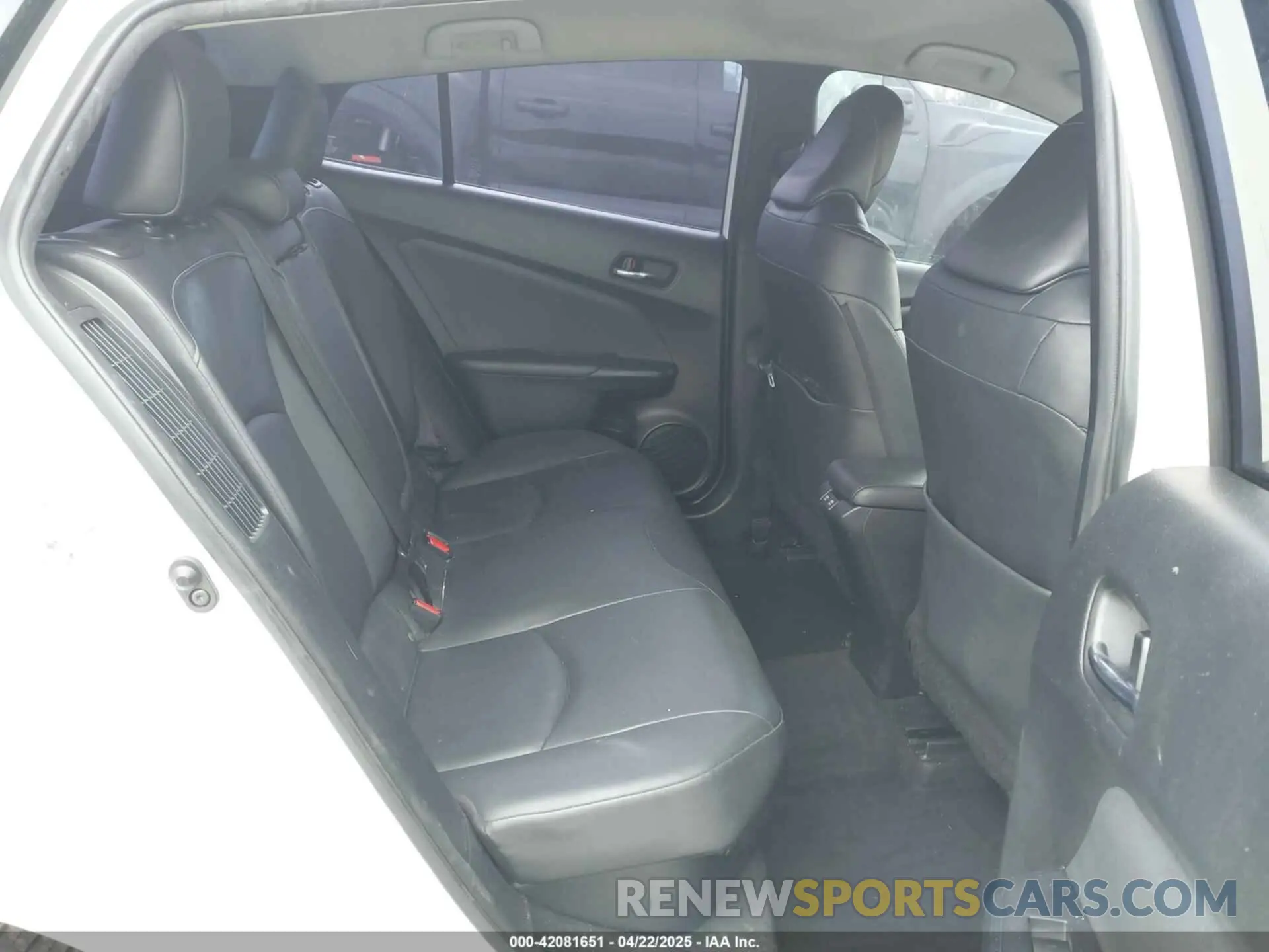 8 fotografías del automóvil dañado JTDKAMFP9M3194047 TOYOTA PRIUS PRIME 2021