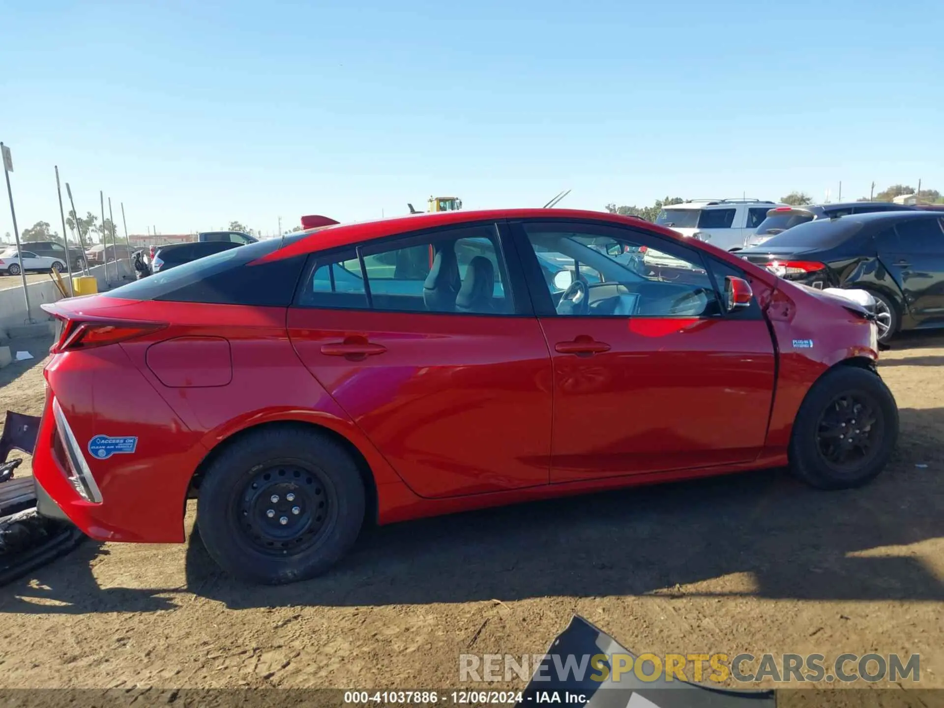 14 fotografías del automóvil dañado JTDKAMFPXM3169612 TOYOTA PRIUS PRIME 2021