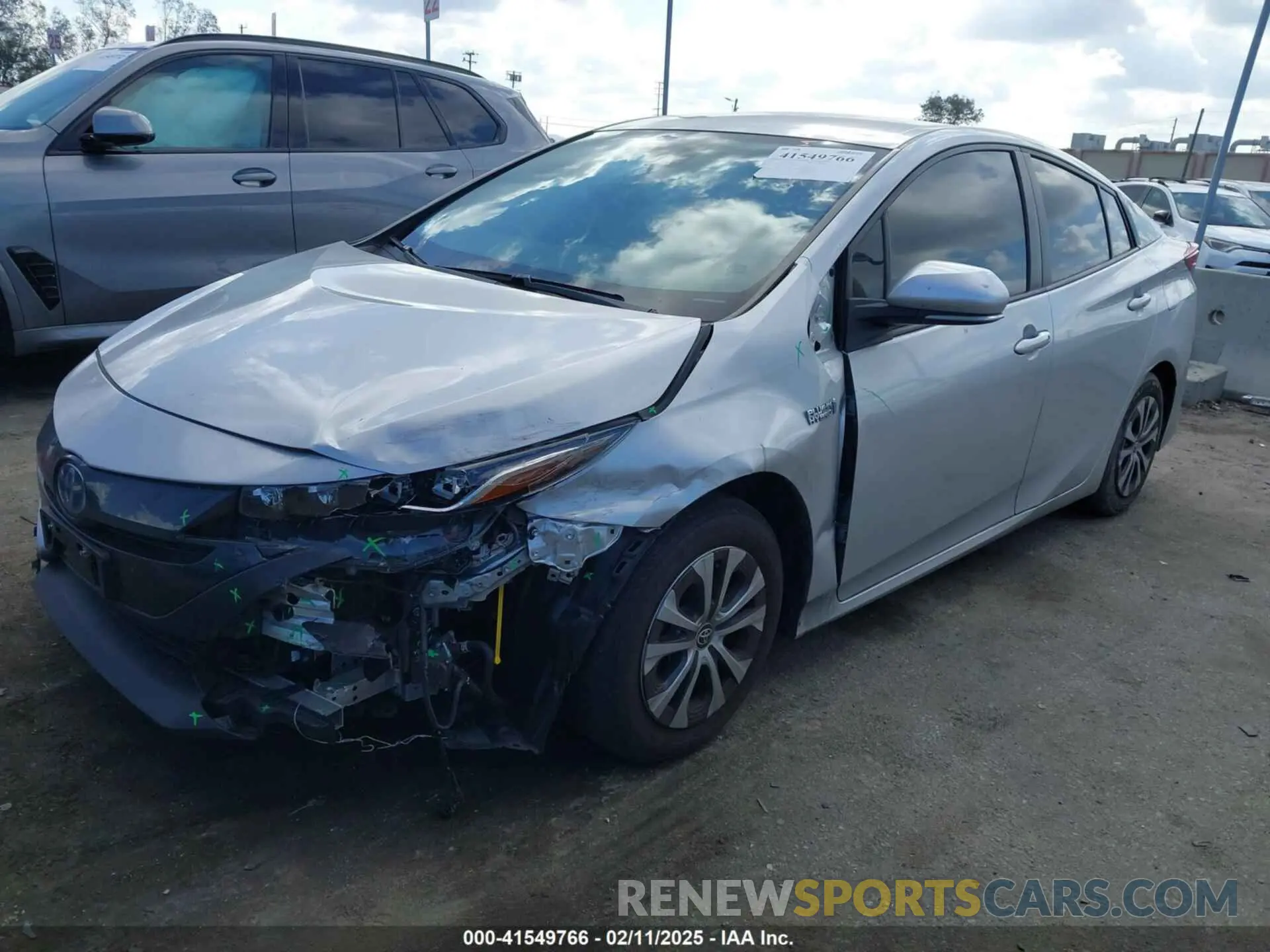 2 fotografías del automóvil dañado JTDKAMFP2N3215192 TOYOTA PRIUS PRIME 2022
