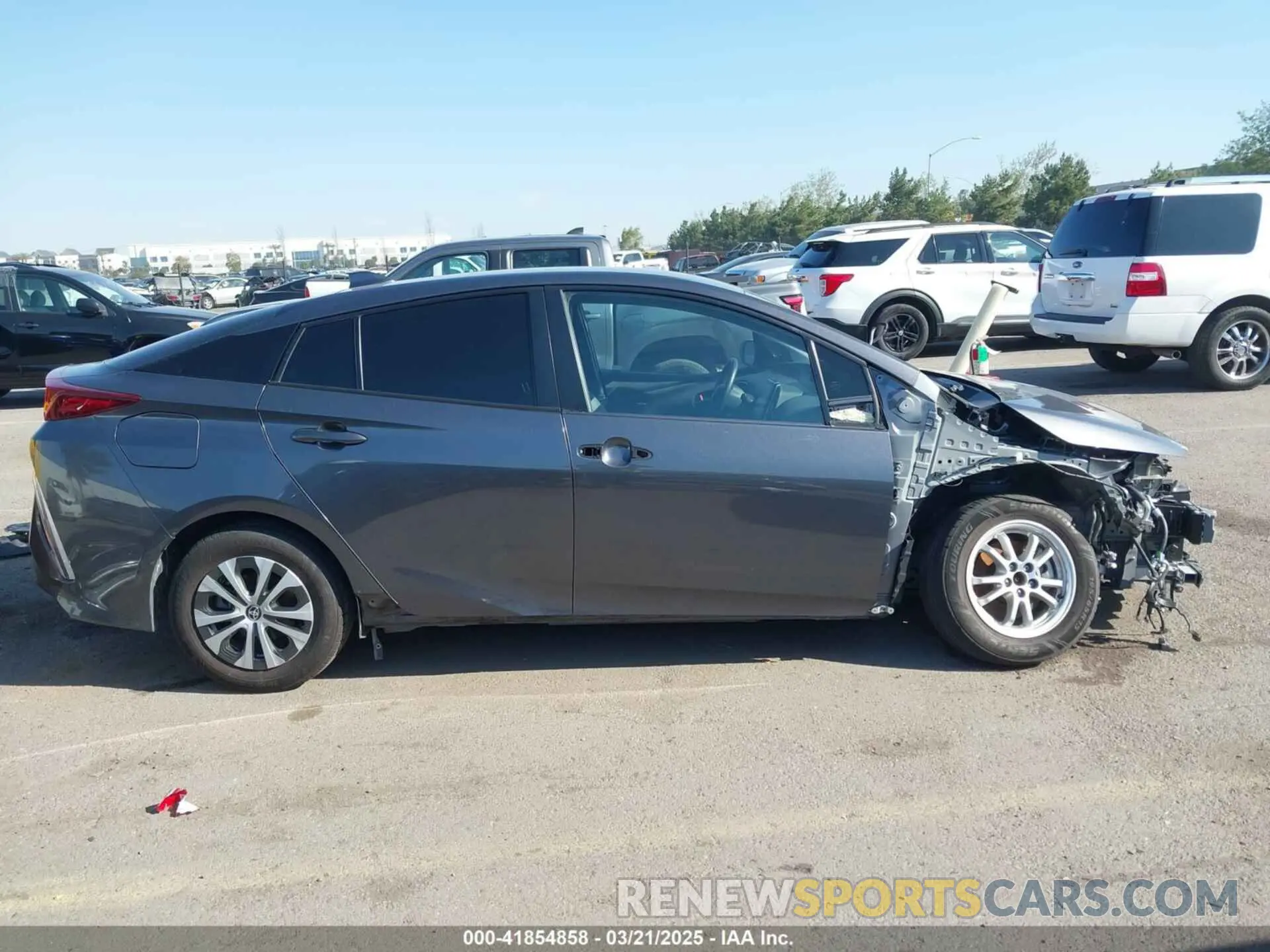 14 fotografías del automóvil dañado JTDKAMFP3N3229070 TOYOTA PRIUS PRIME 2022