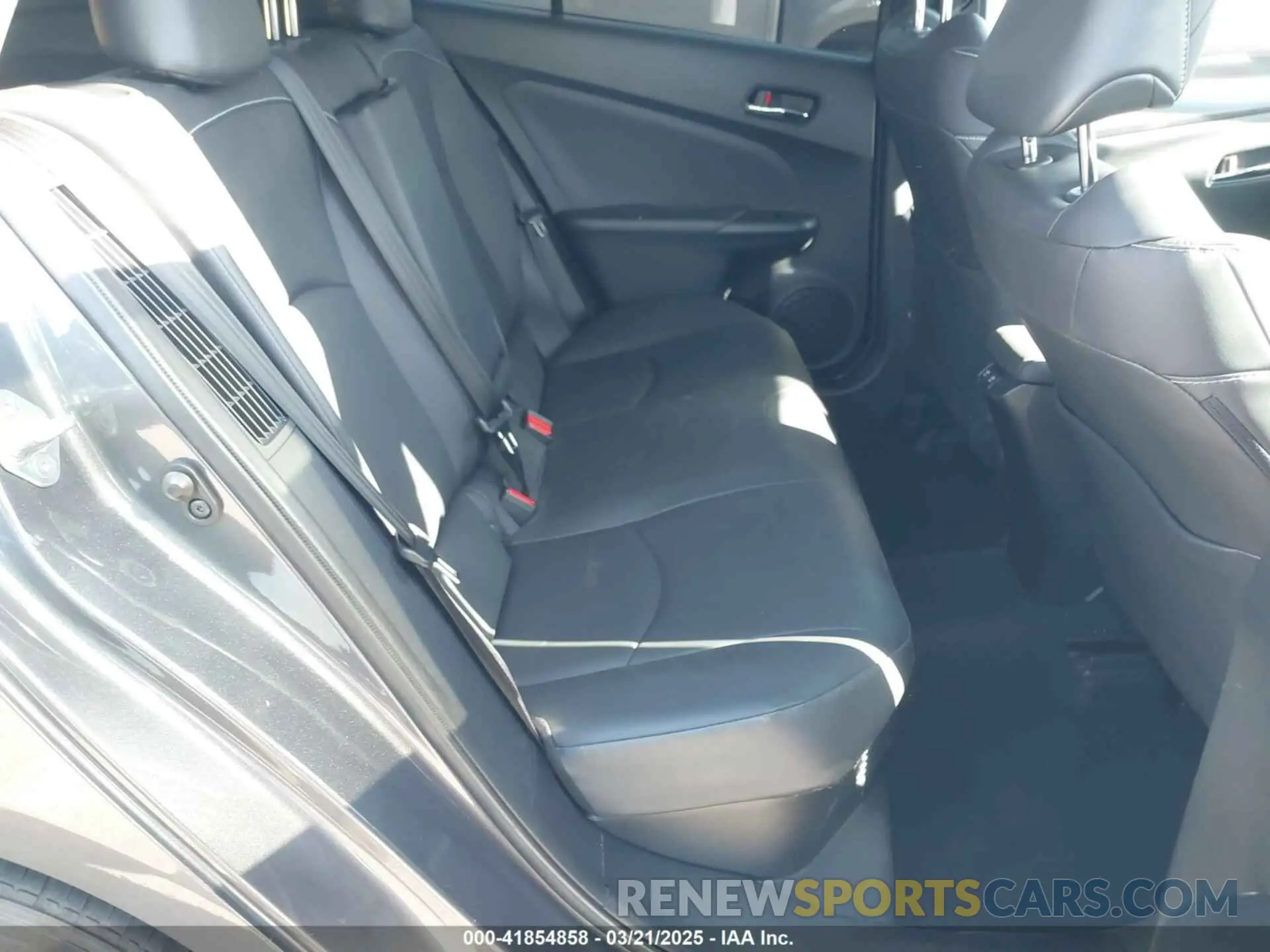 8 fotografías del automóvil dañado JTDKAMFP3N3229070 TOYOTA PRIUS PRIME 2022