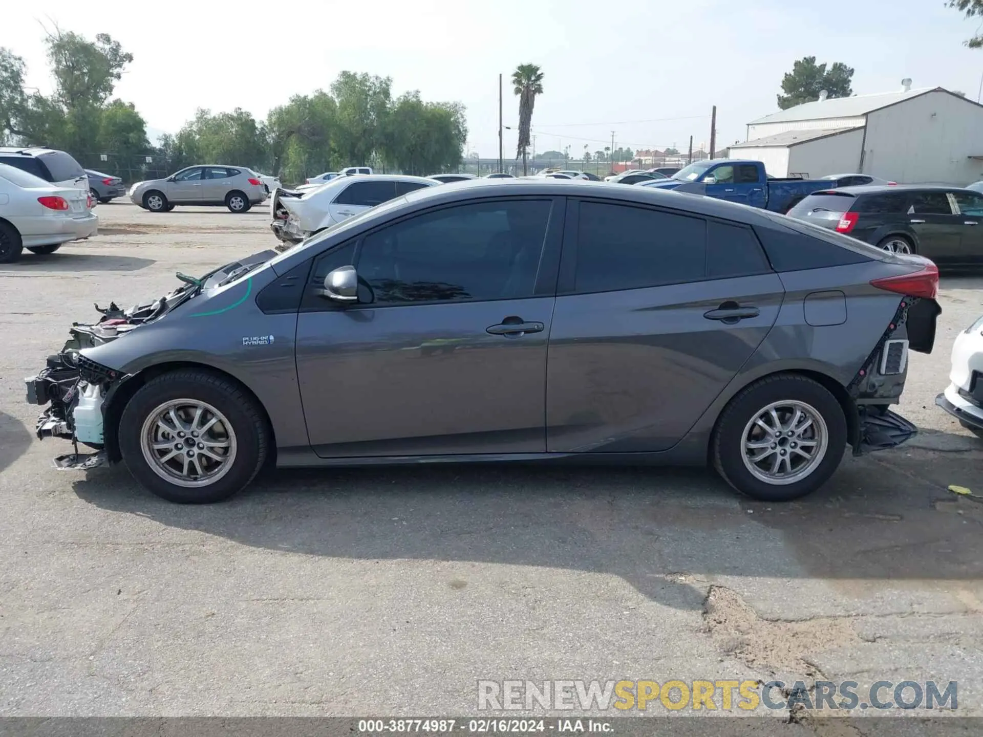 15 fotografías del automóvil dañado JTDKAMFP3N3229179 TOYOTA PRIUS PRIME 2022