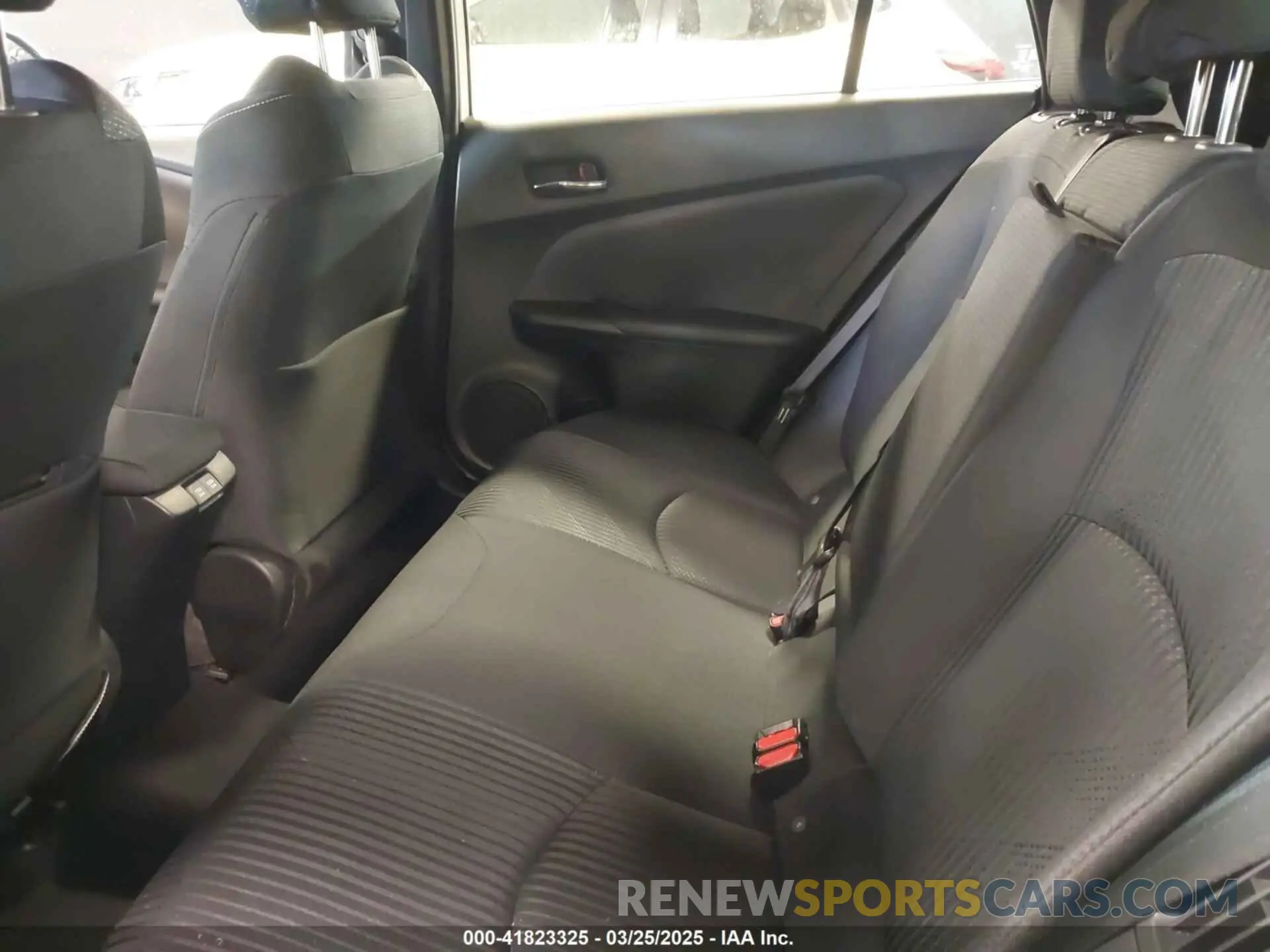 8 fotografías del automóvil dañado JTDKAMFP4N3204257 TOYOTA PRIUS PRIME 2022