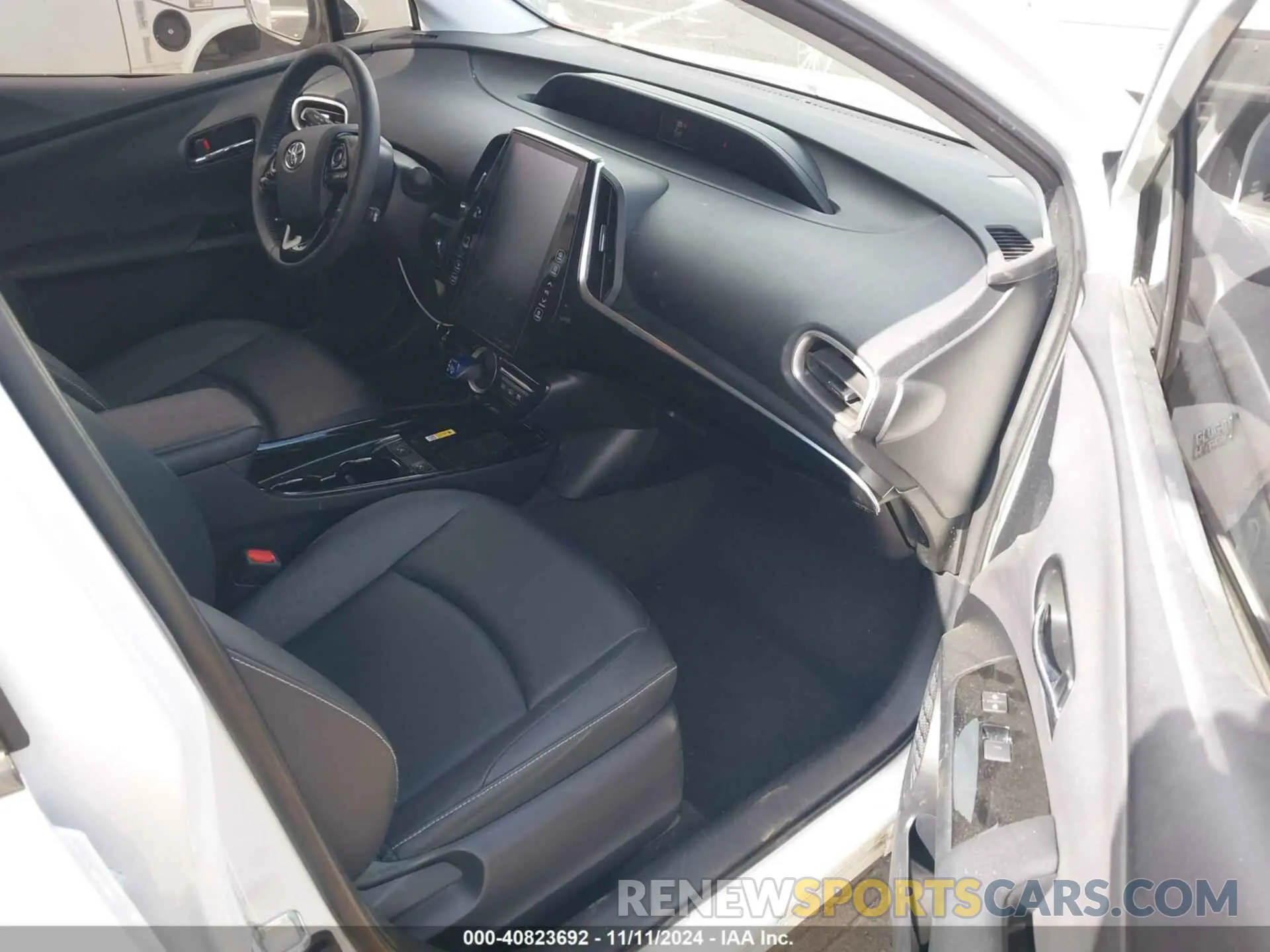 5 fotografías del automóvil dañado JTDKAMFP6N3226888 TOYOTA PRIUS PRIME 2022