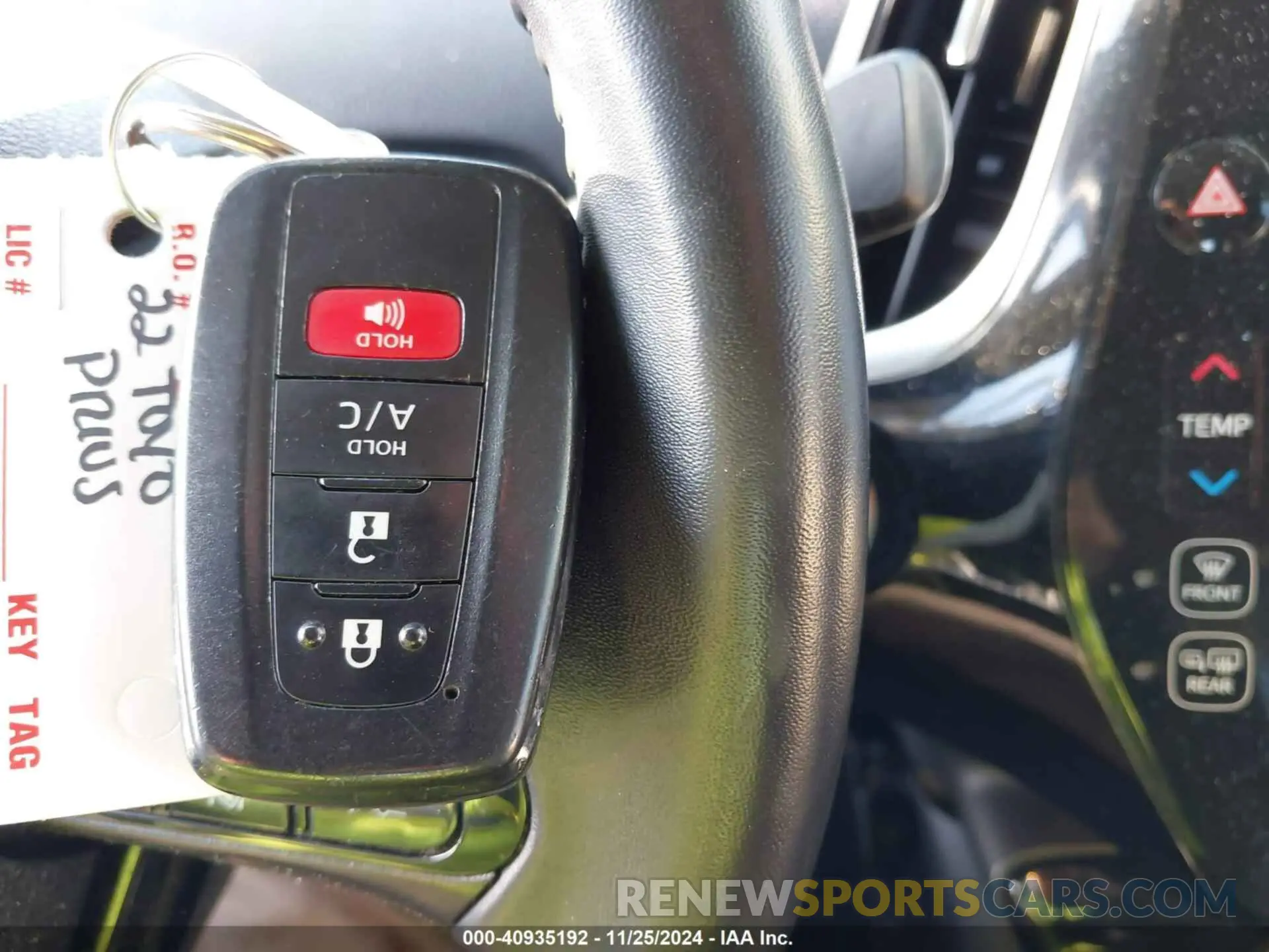 11 fotografías del automóvil dañado JTDKAMFP7N3202860 TOYOTA PRIUS PRIME 2022