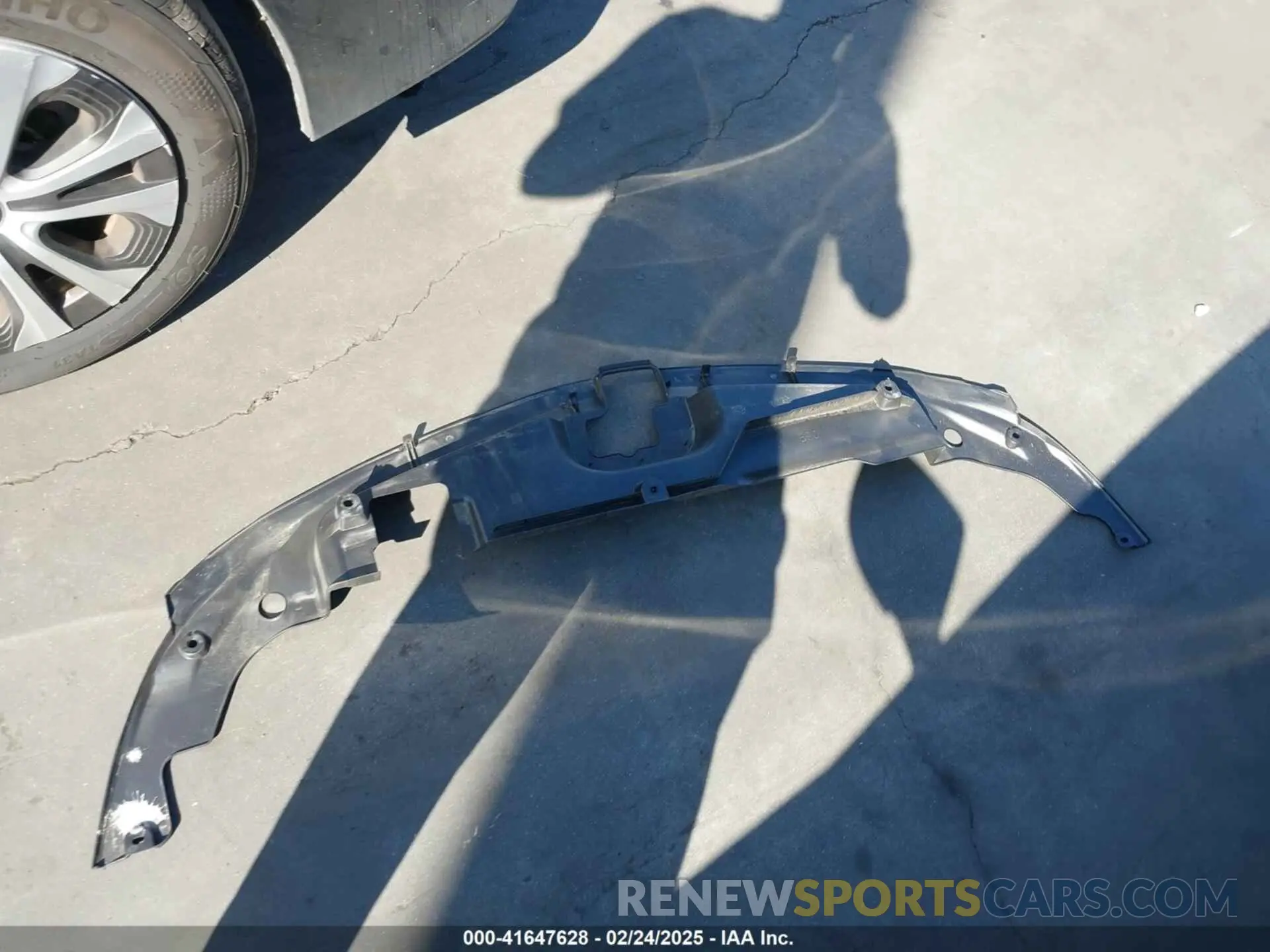 12 fotografías del automóvil dañado JTDKAMFP7N3205306 TOYOTA PRIUS PRIME 2022