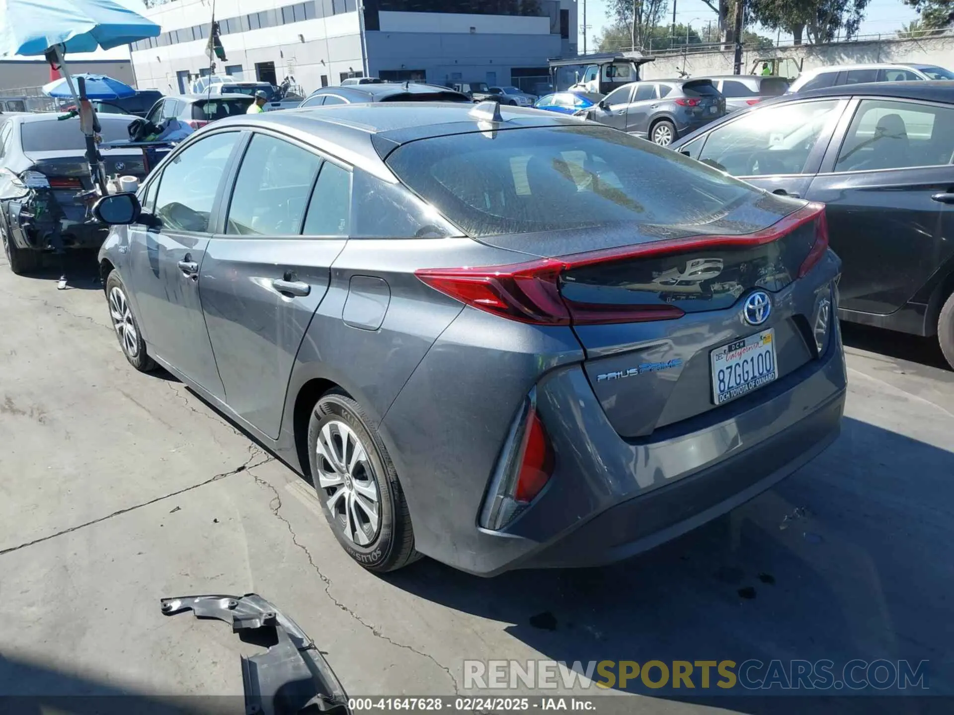 3 fotografías del automóvil dañado JTDKAMFP7N3205306 TOYOTA PRIUS PRIME 2022