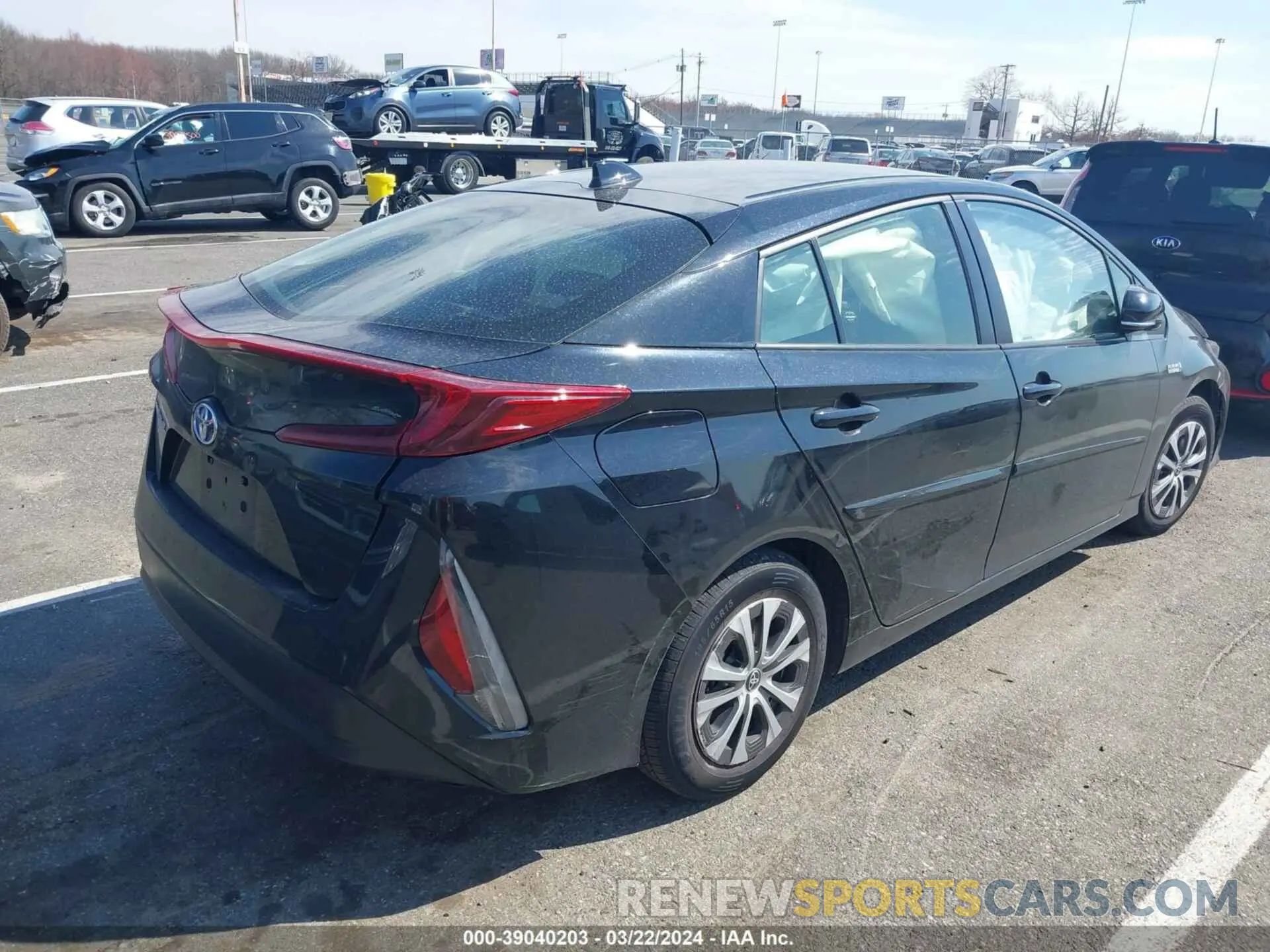 4 fotografías del automóvil dañado JTDKAMFP7N3210327 TOYOTA PRIUS PRIME 2022