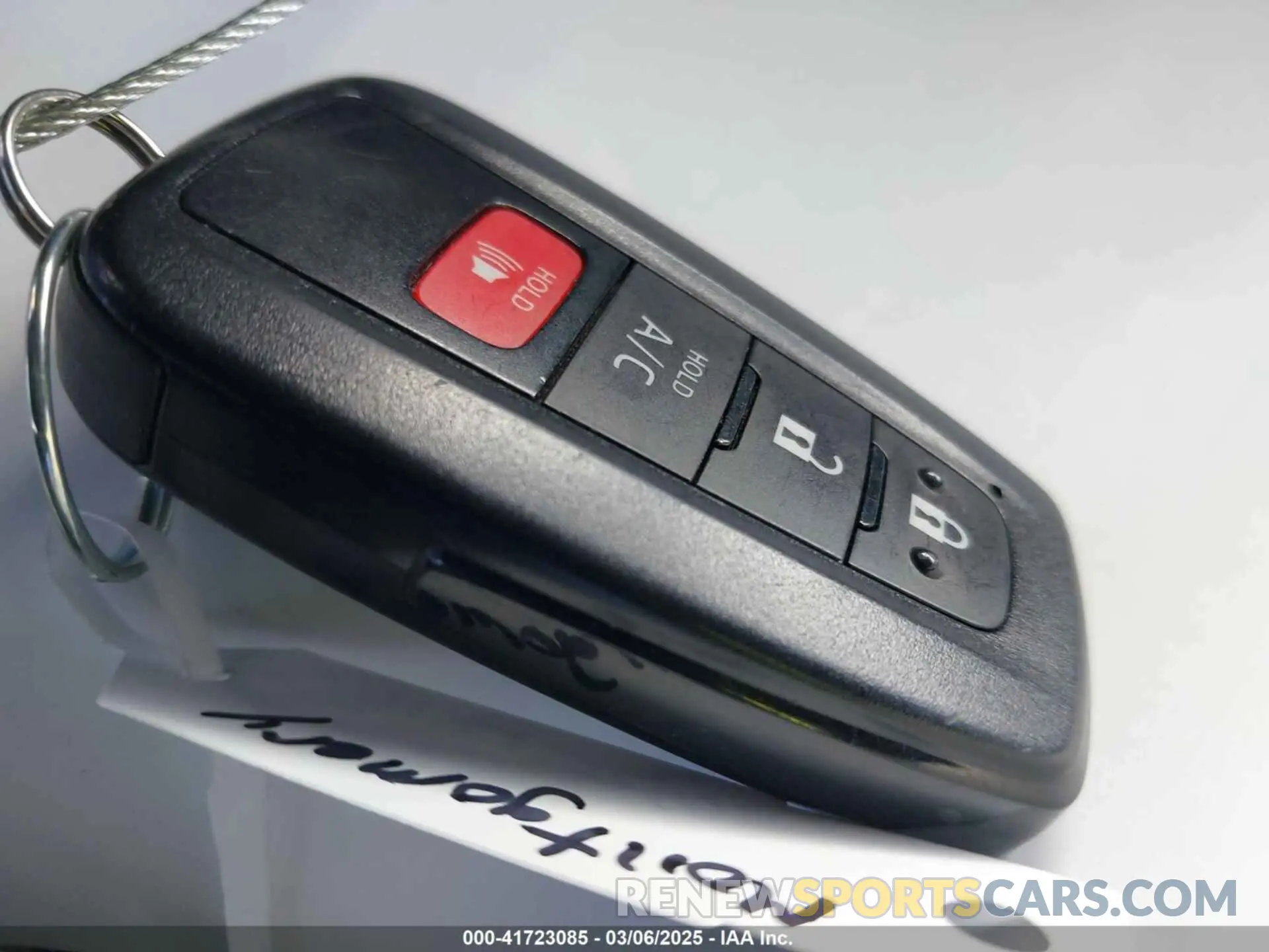 11 fotografías del automóvil dañado JTDKAMFP8N3223152 TOYOTA PRIUS PRIME 2022