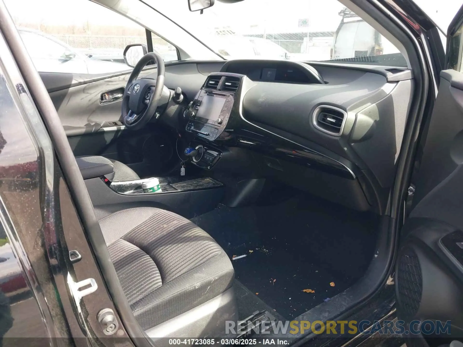 5 fotografías del automóvil dañado JTDKAMFP8N3223152 TOYOTA PRIUS PRIME 2022