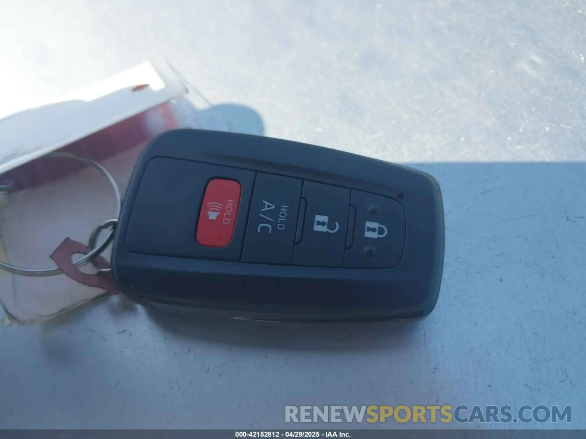 11 fotografías del automóvil dañado JTDKAMFP9N3206943 TOYOTA PRIUS PRIME 2022