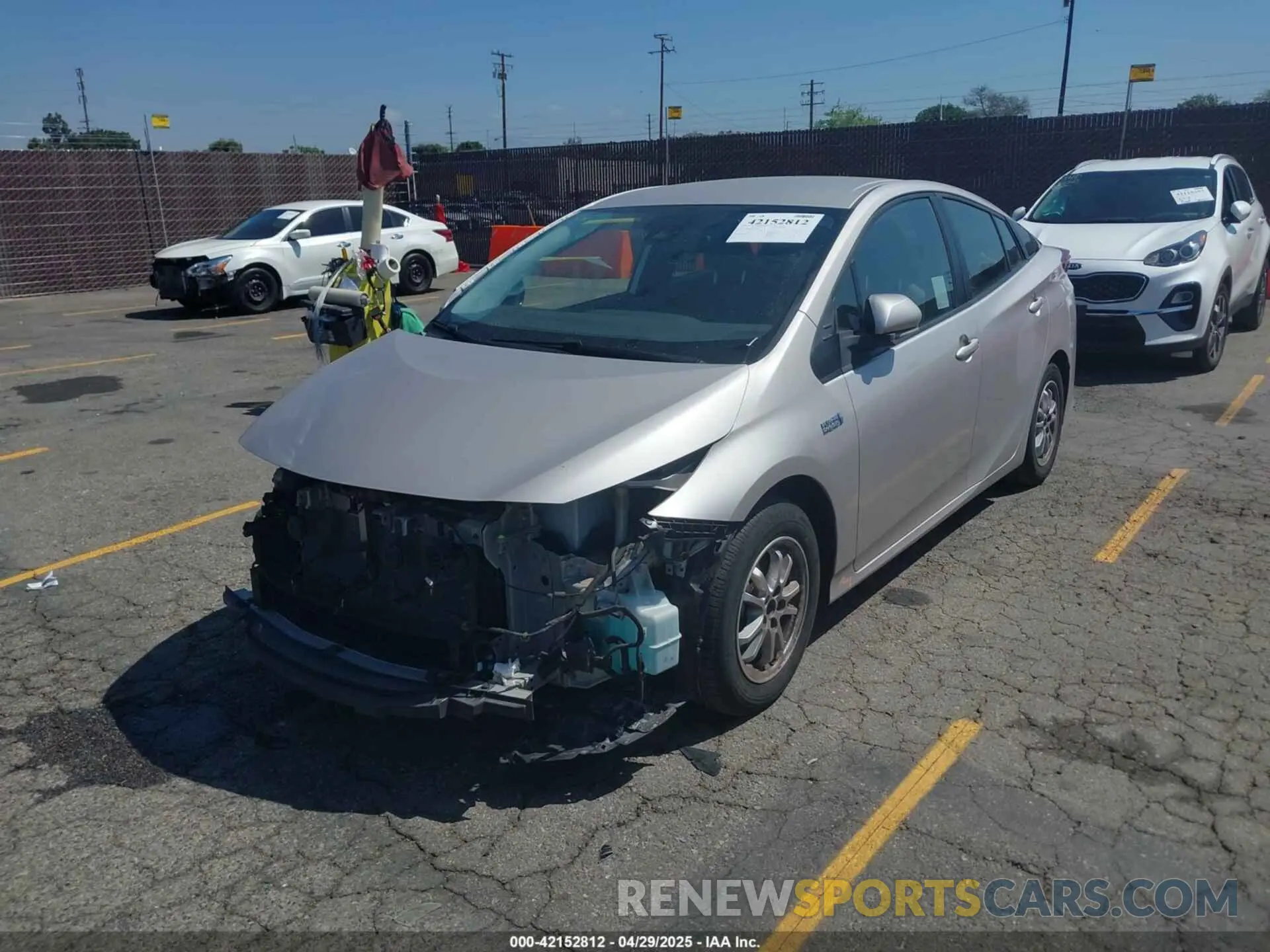 2 fotografías del automóvil dañado JTDKAMFP9N3206943 TOYOTA PRIUS PRIME 2022