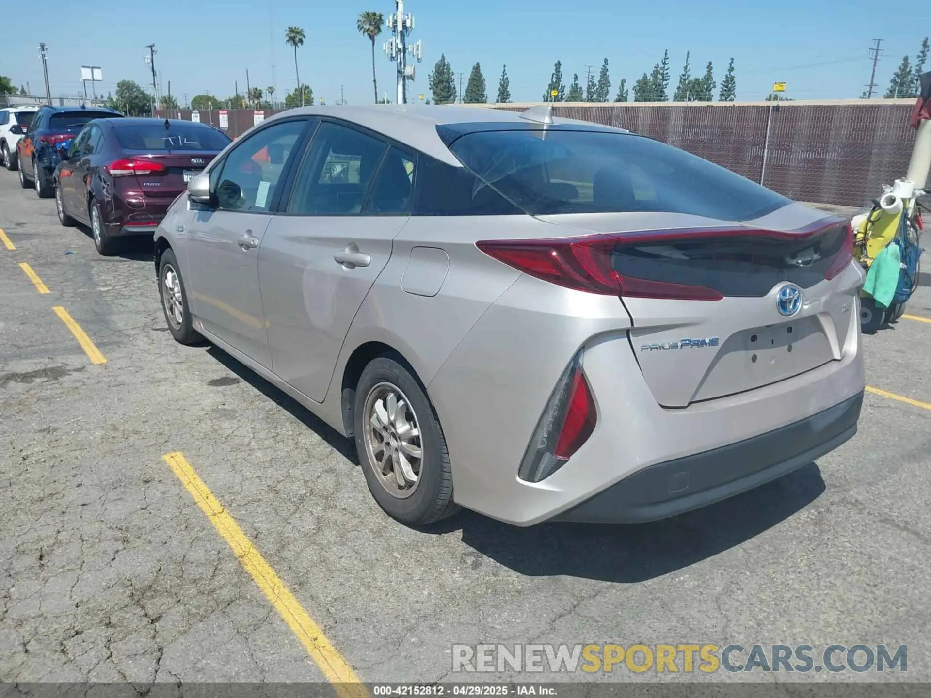3 fotografías del automóvil dañado JTDKAMFP9N3206943 TOYOTA PRIUS PRIME 2022