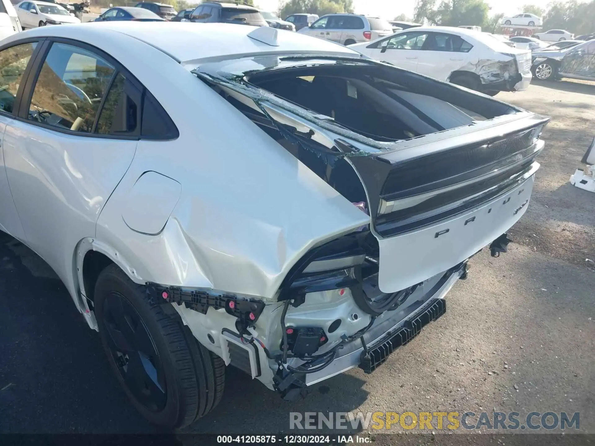 17 fotografías del automóvil dañado JTDACACU5P3004649 TOYOTA PRIUS PRIME 2023
