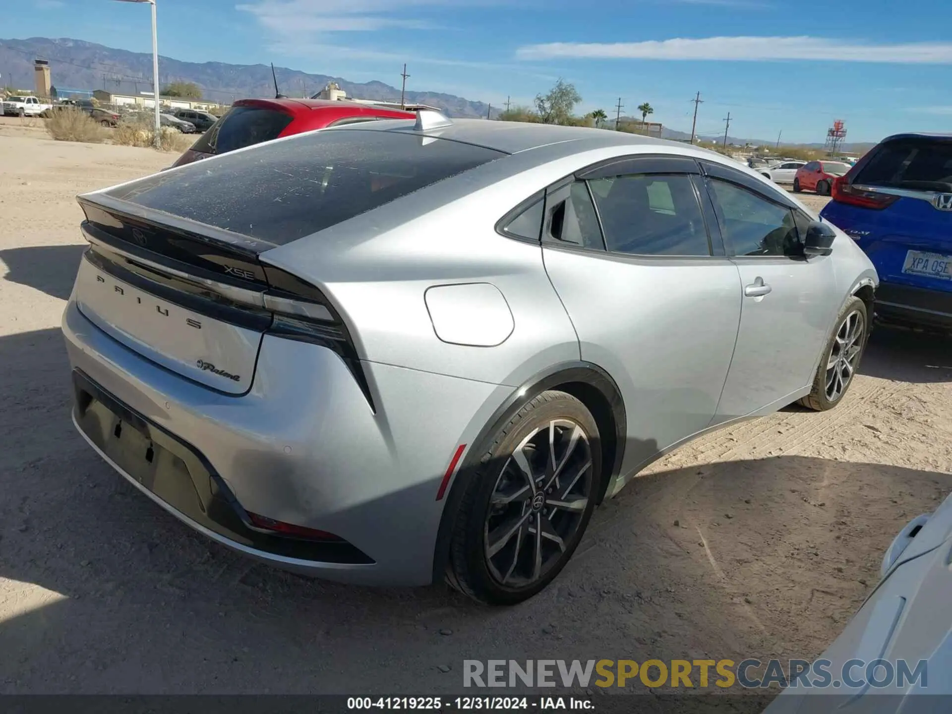 4 fotografías del automóvil dañado JTDACACU9P3002161 TOYOTA PRIUS PRIME 2023