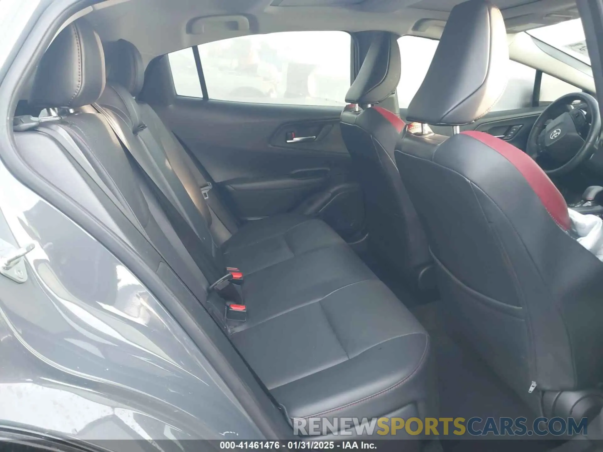 8 fotografías del automóvil dañado JTDACACU9P3010681 TOYOTA PRIUS PRIME 2023