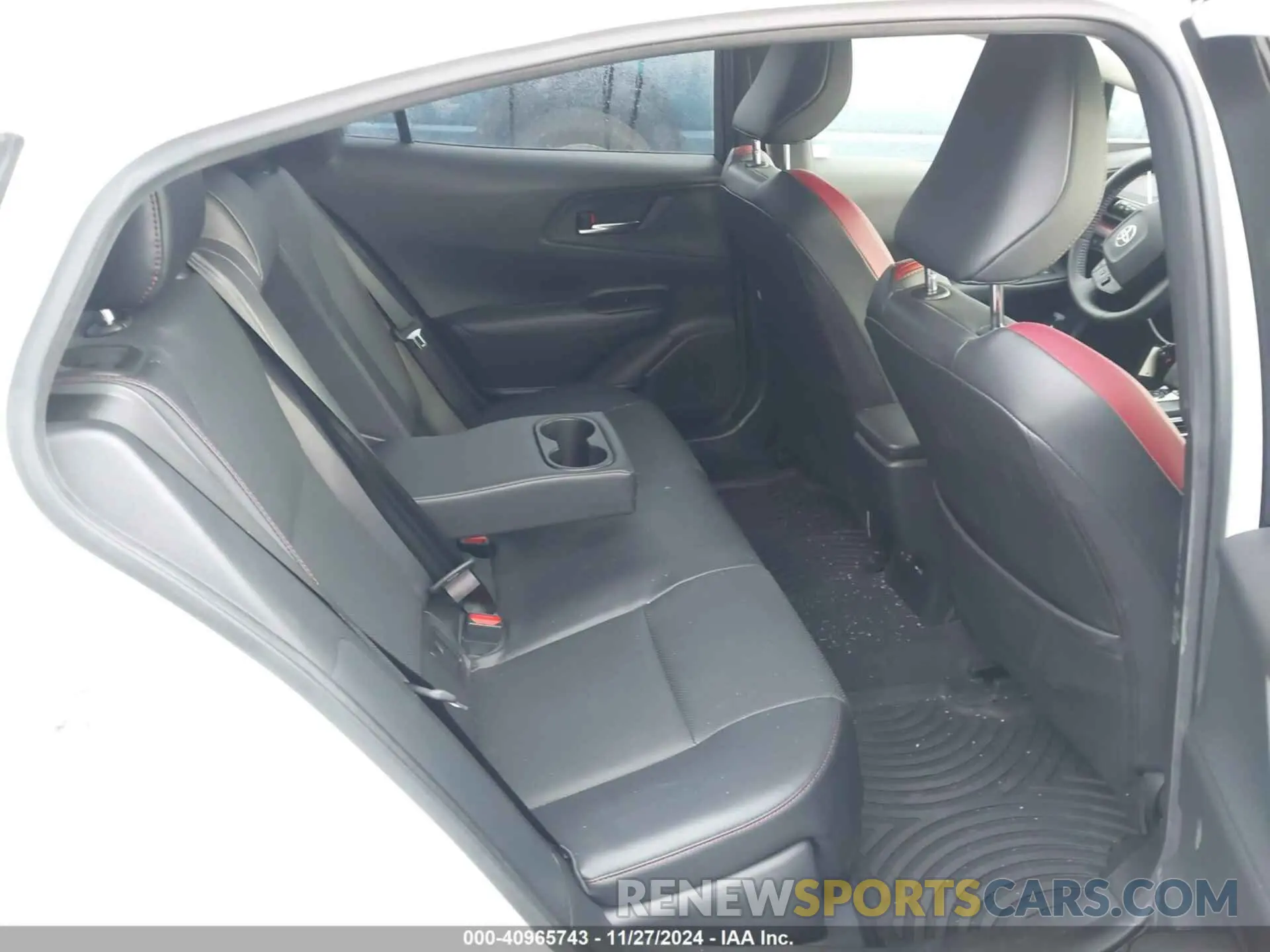 8 fotografías del automóvil dañado JTDACACUXP3002217 TOYOTA PRIUS PRIME 2023