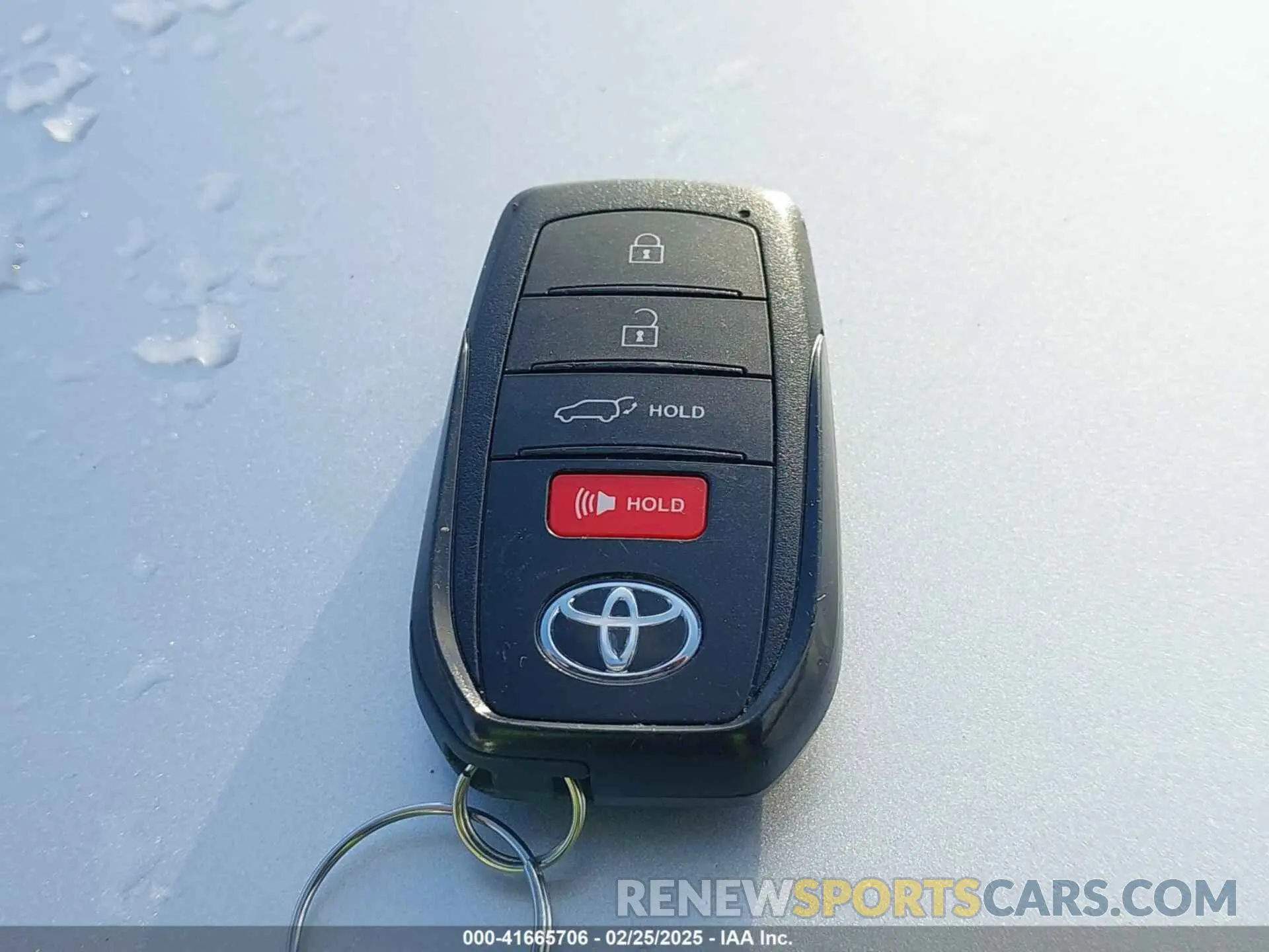 11 fotografías del automóvil dañado JTDACACU1R3017238 TOYOTA PRIUS PRIME 2024