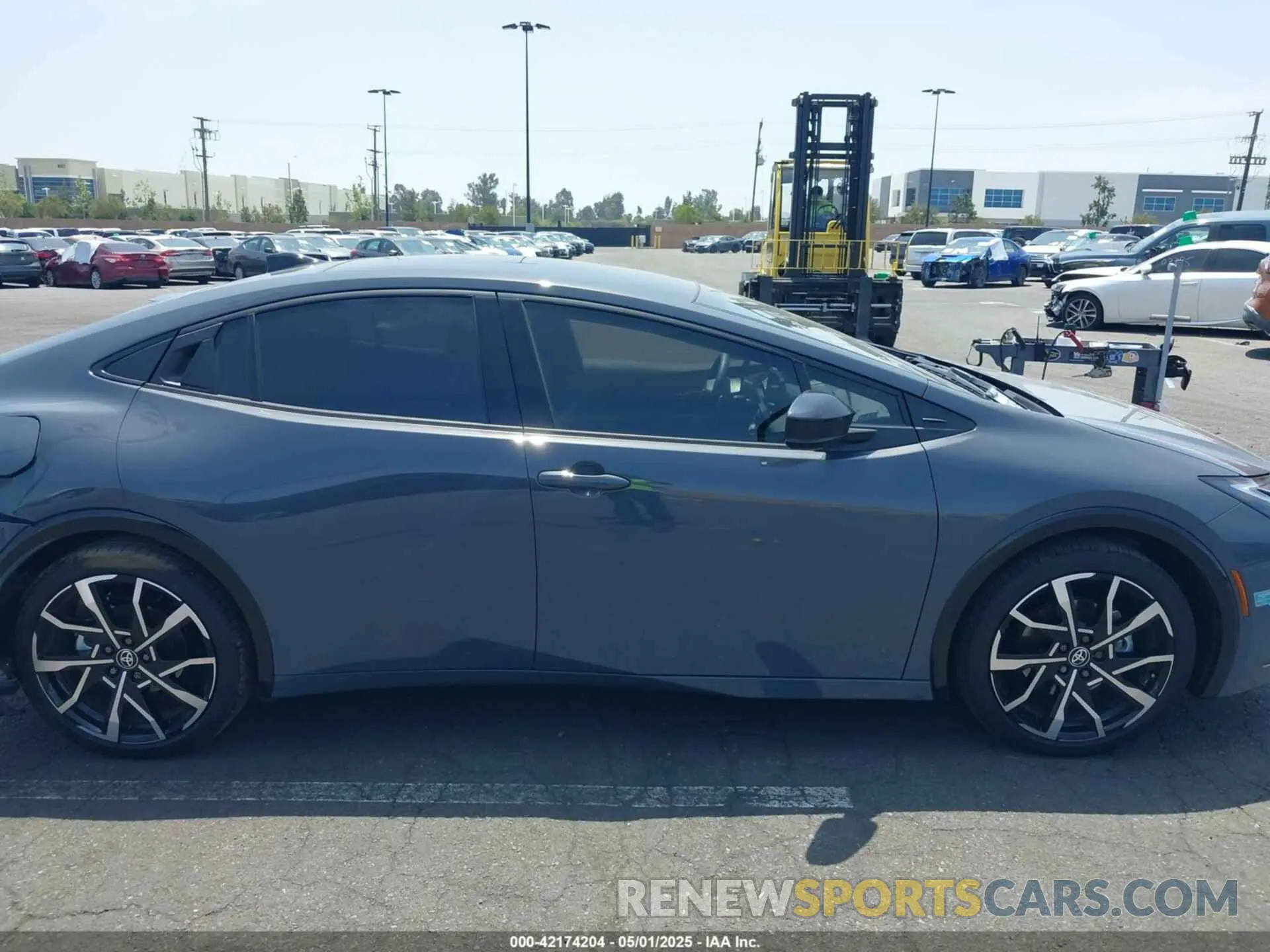 14 fotografías del automóvil dañado JTDACACU1R3033326 TOYOTA PRIUS PRIME 2024