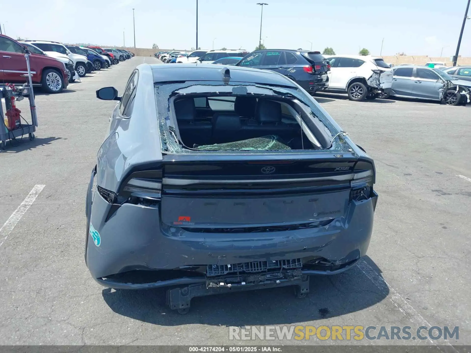 6 fotografías del automóvil dañado JTDACACU1R3033326 TOYOTA PRIUS PRIME 2024