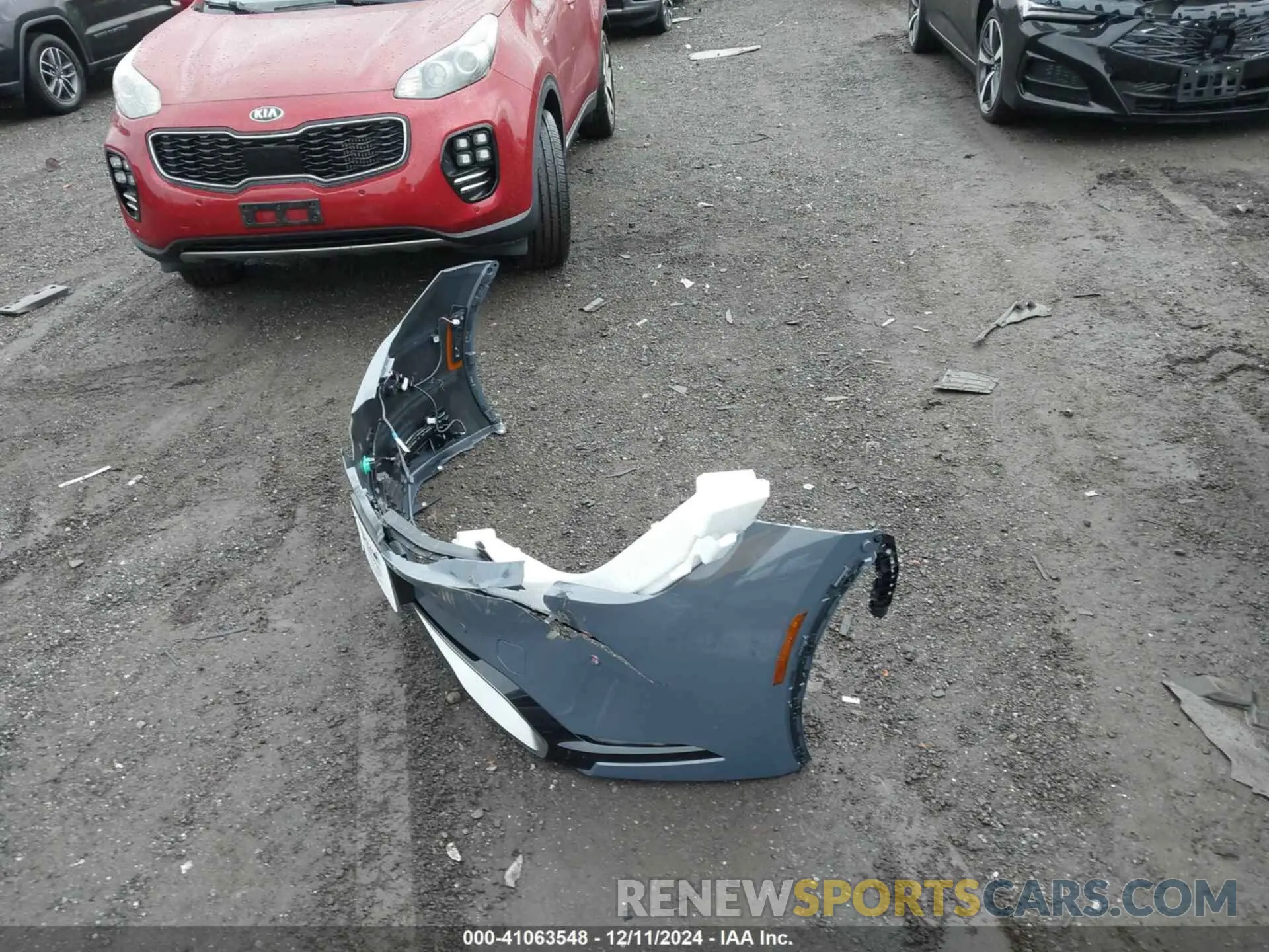 12 fotografías del automóvil dañado JTDACACU7R3032584 TOYOTA PRIUS PRIME 2024