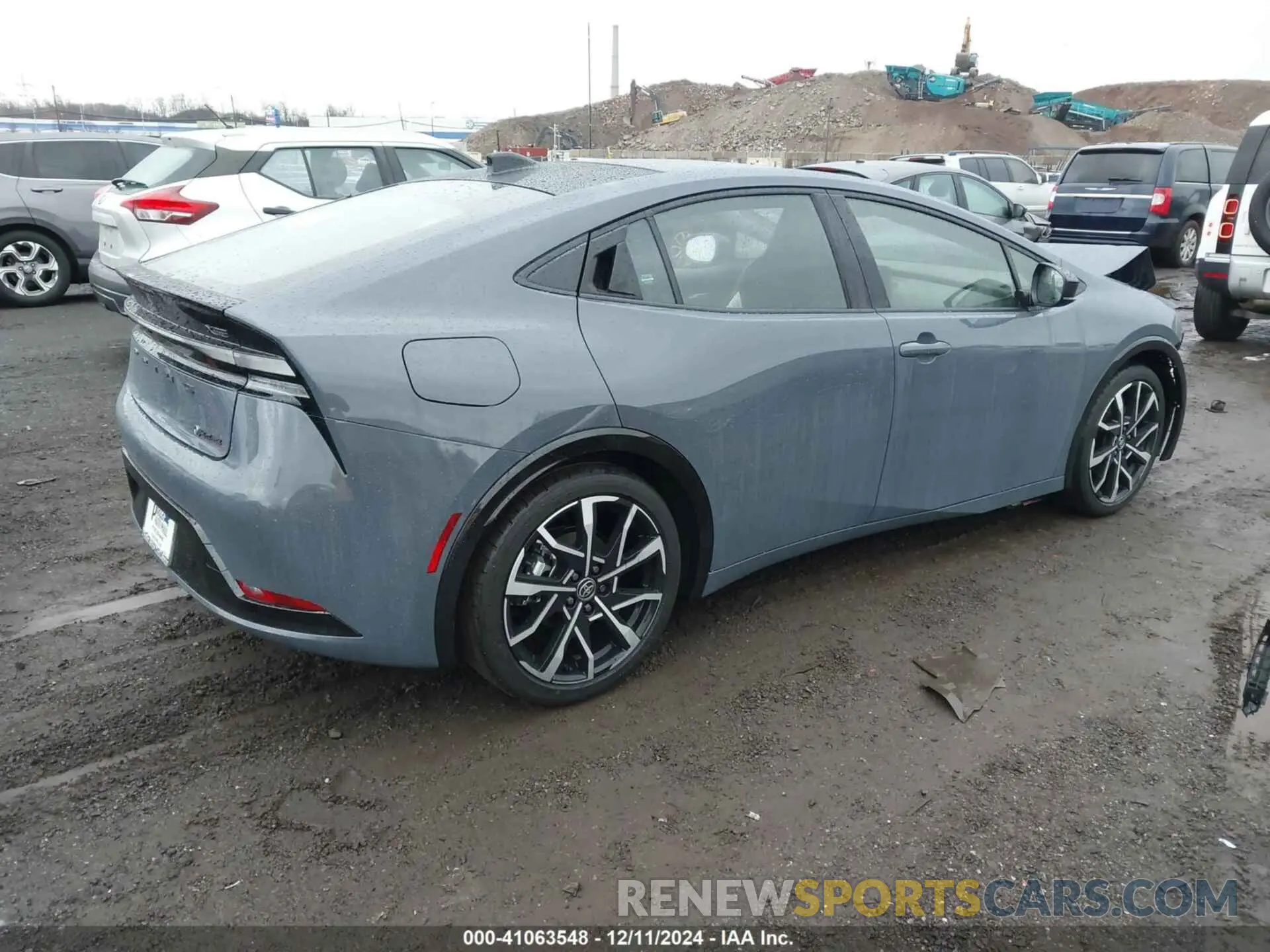 4 fotografías del automóvil dañado JTDACACU7R3032584 TOYOTA PRIUS PRIME 2024