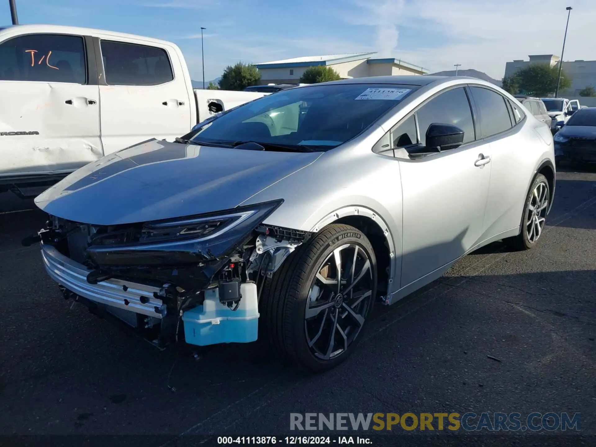 2 fotografías del automóvil dañado JTDACACU9R3012286 TOYOTA PRIUS PRIME 2024
