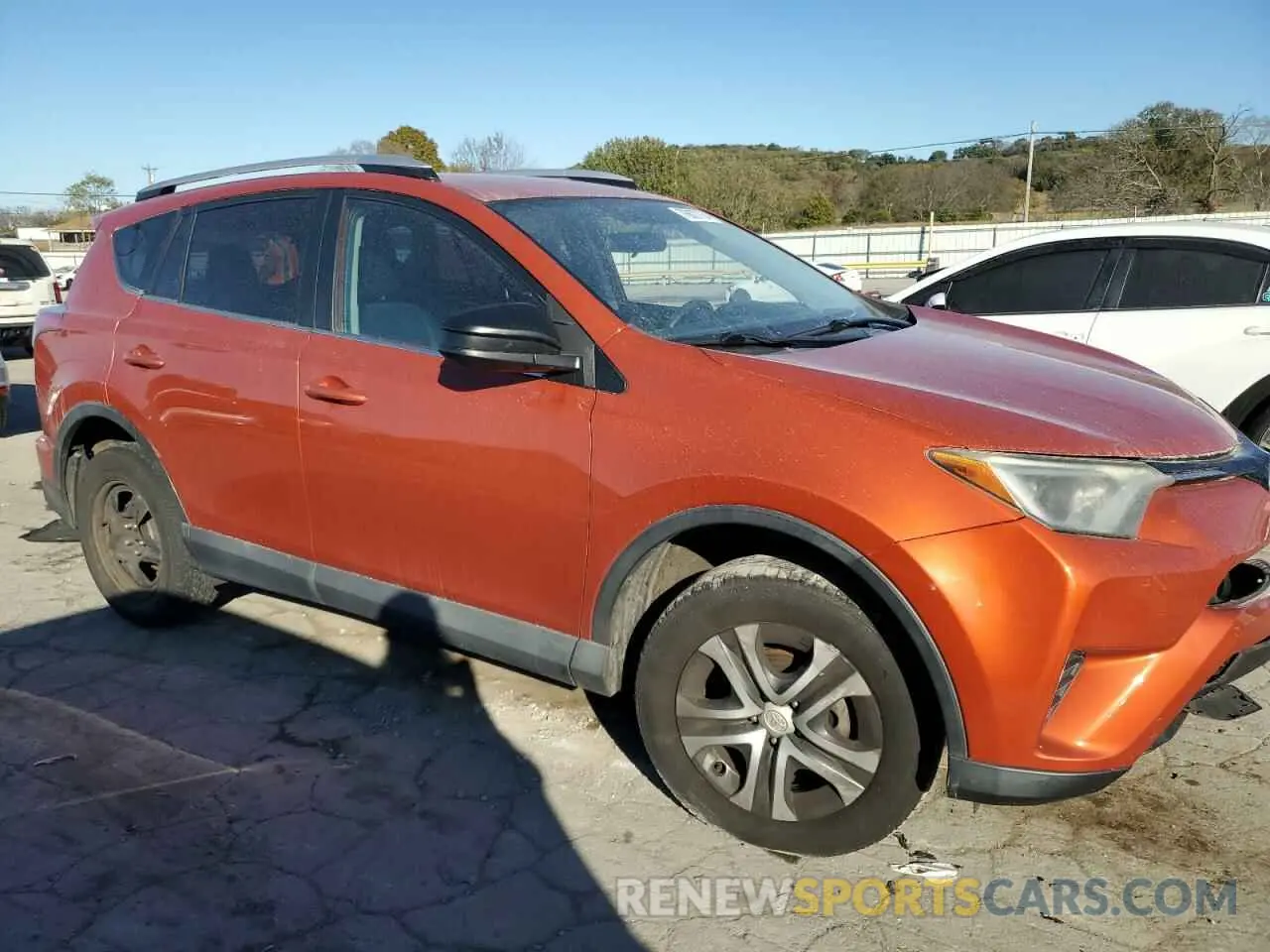 4 fotografías del automóvil dañado 2T3BFREV1GW481303 TOYOTA RAV4 2016