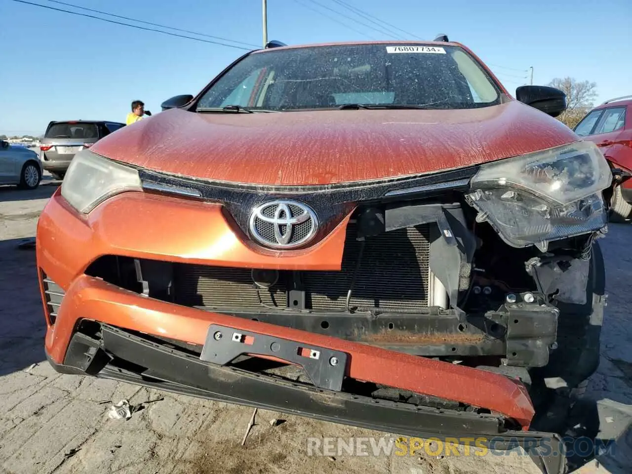 5 fotografías del automóvil dañado 2T3BFREV1GW481303 TOYOTA RAV4 2016