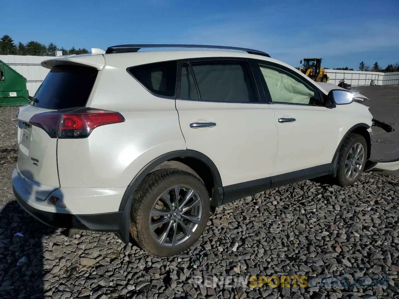 3 fotografías del automóvil dañado JTMDFREV1JJ251114 TOYOTA RAV4 2018
