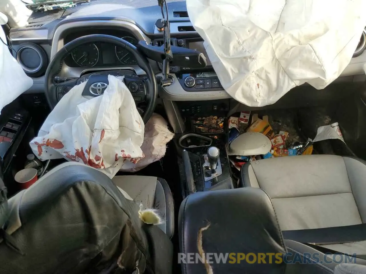 8 fotografías del automóvil dañado JTMDFREV1JJ251114 TOYOTA RAV4 2018