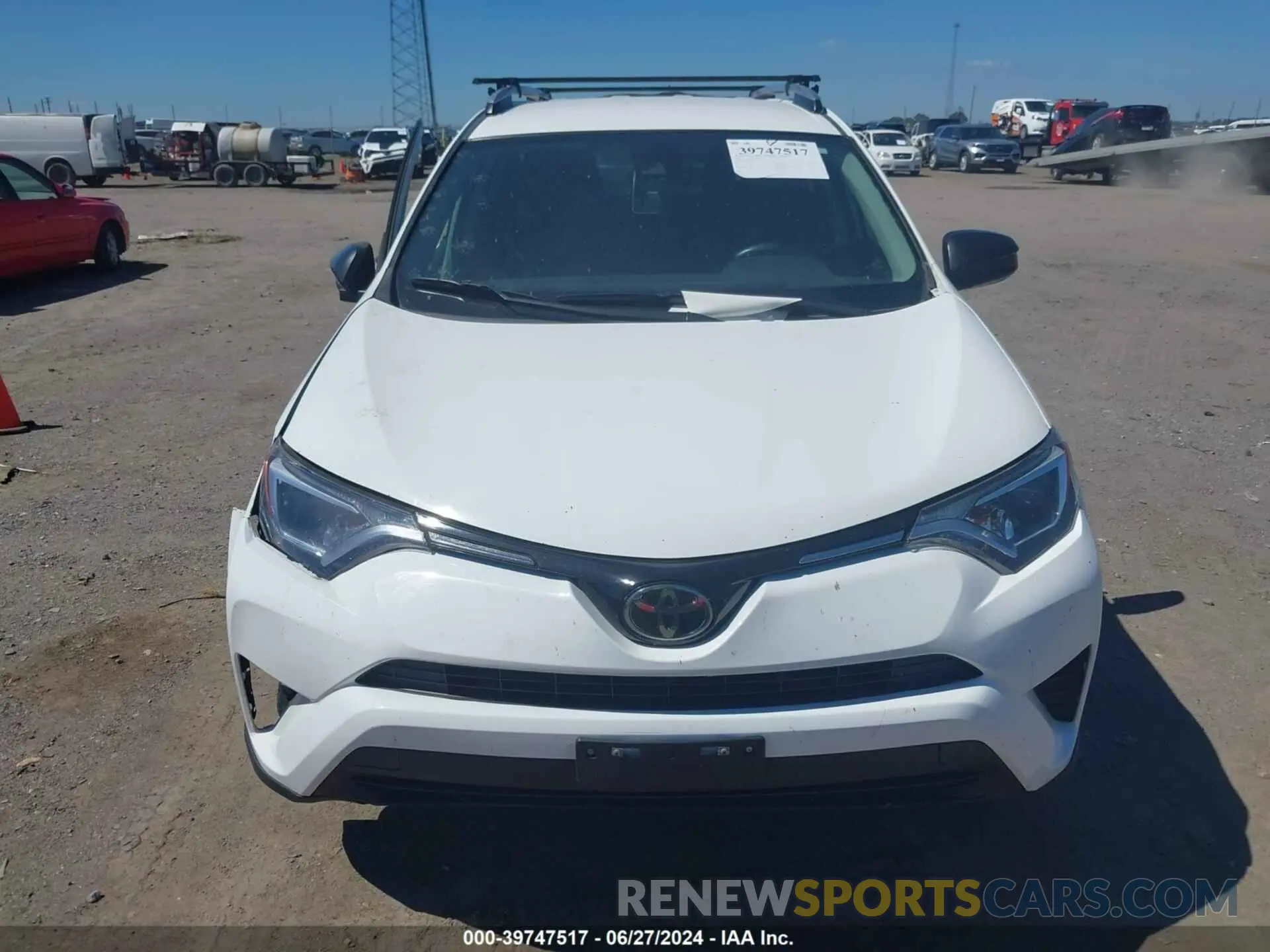 12 fotografías del automóvil dañado JTMZFREVXJJ155505 TOYOTA RAV4 2018