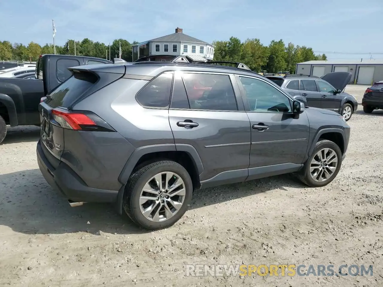 3 fotografías del automóvil dañado 2T3A1RFV0KC040006 TOYOTA RAV4 2019