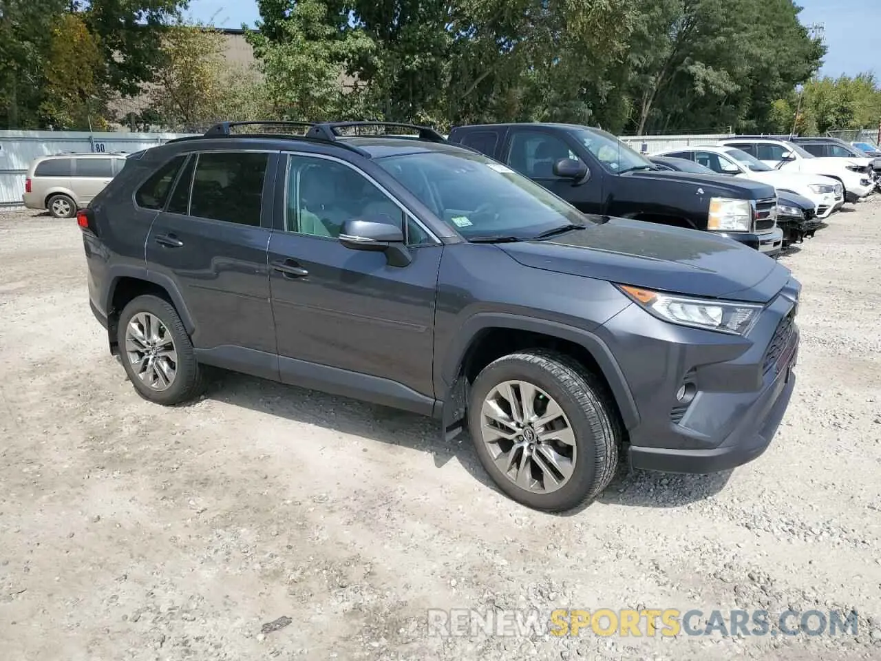 4 fotografías del automóvil dañado 2T3A1RFV0KC040006 TOYOTA RAV4 2019