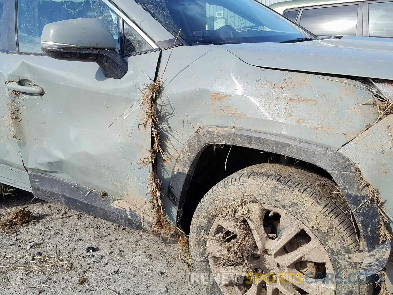 9 fotografías del automóvil dañado 2T3A1RFV0KW049769 TOYOTA RAV4 2019