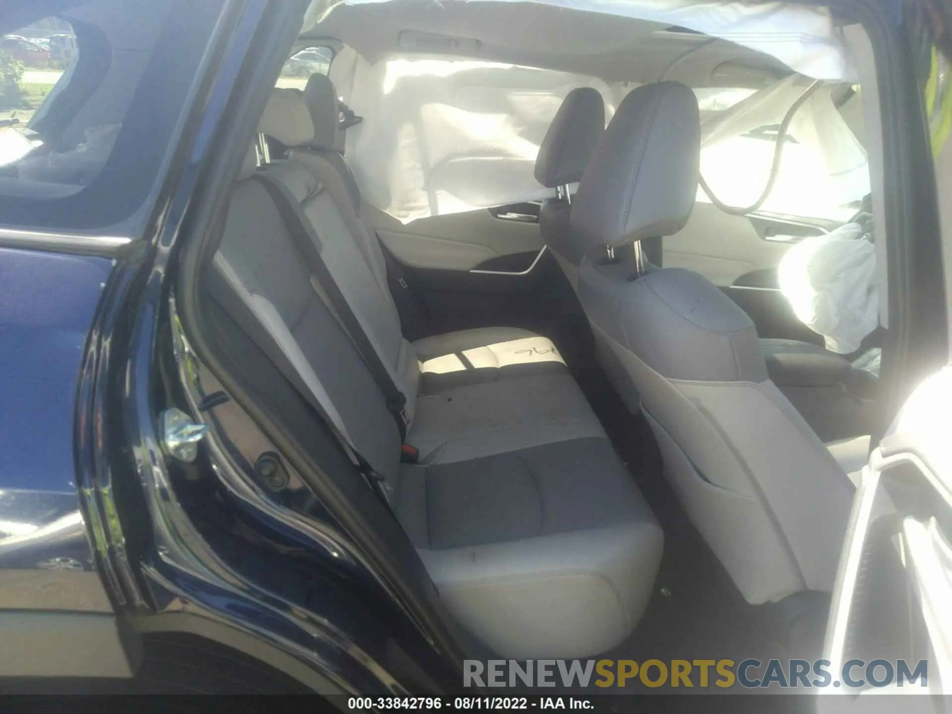 8 fotografías del automóvil dañado 2T3A1RFV0KW051358 TOYOTA RAV4 2019