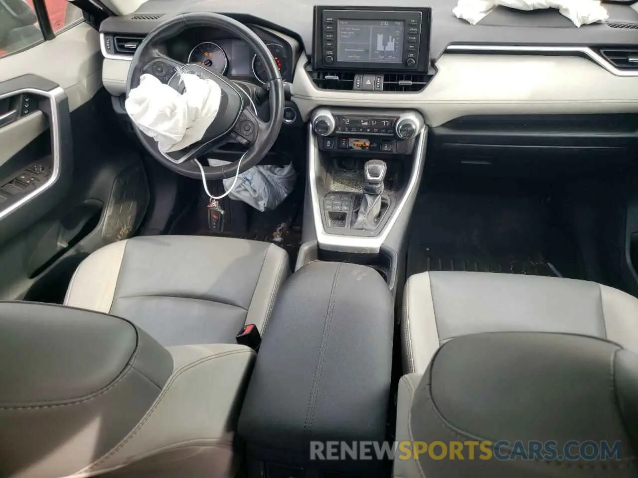 8 fotografías del automóvil dañado 2T3A1RFV0KW054938 TOYOTA RAV4 2019